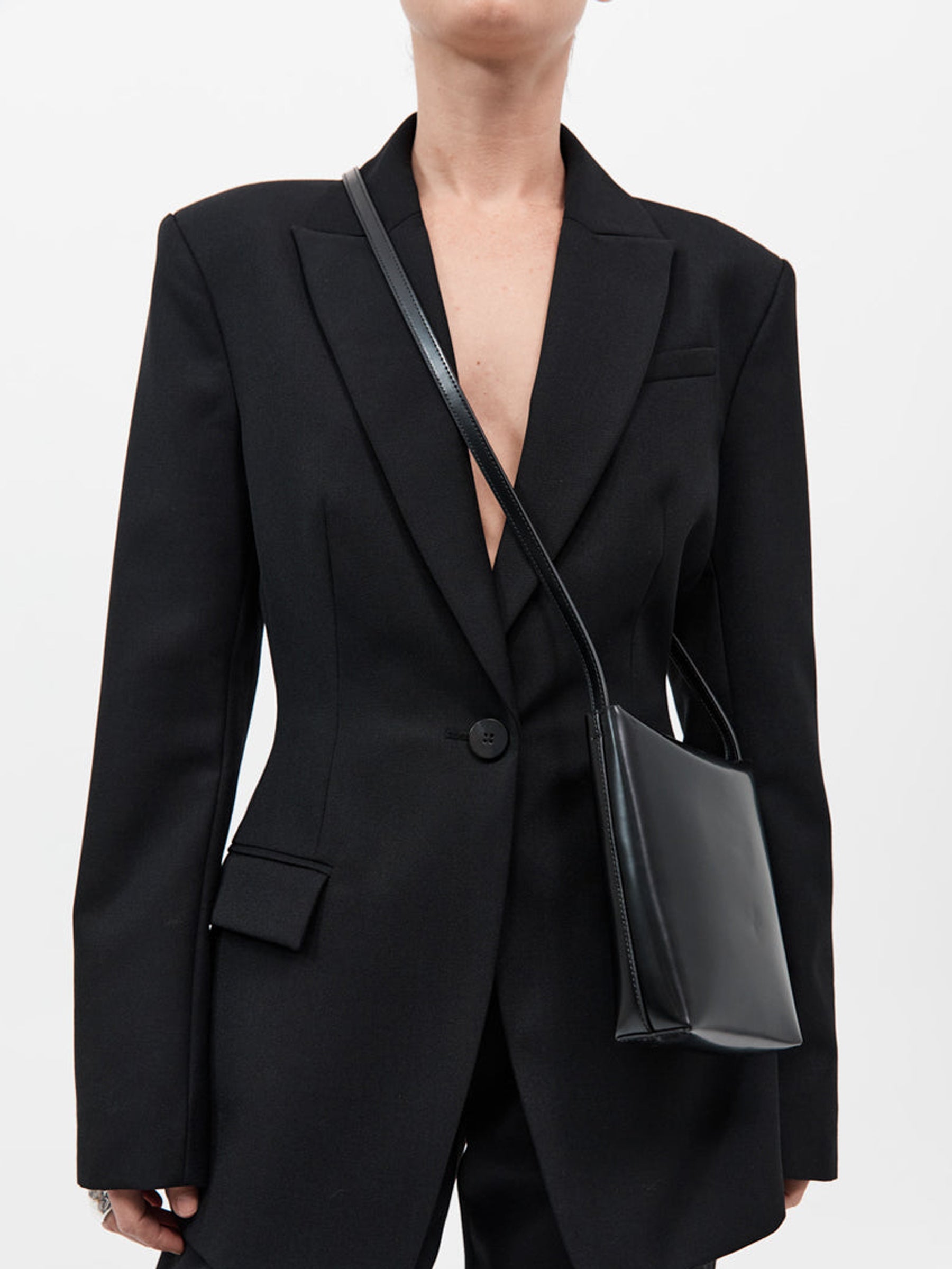 St. Agni | Origami Sling Pouch in Black  | The UNDONE