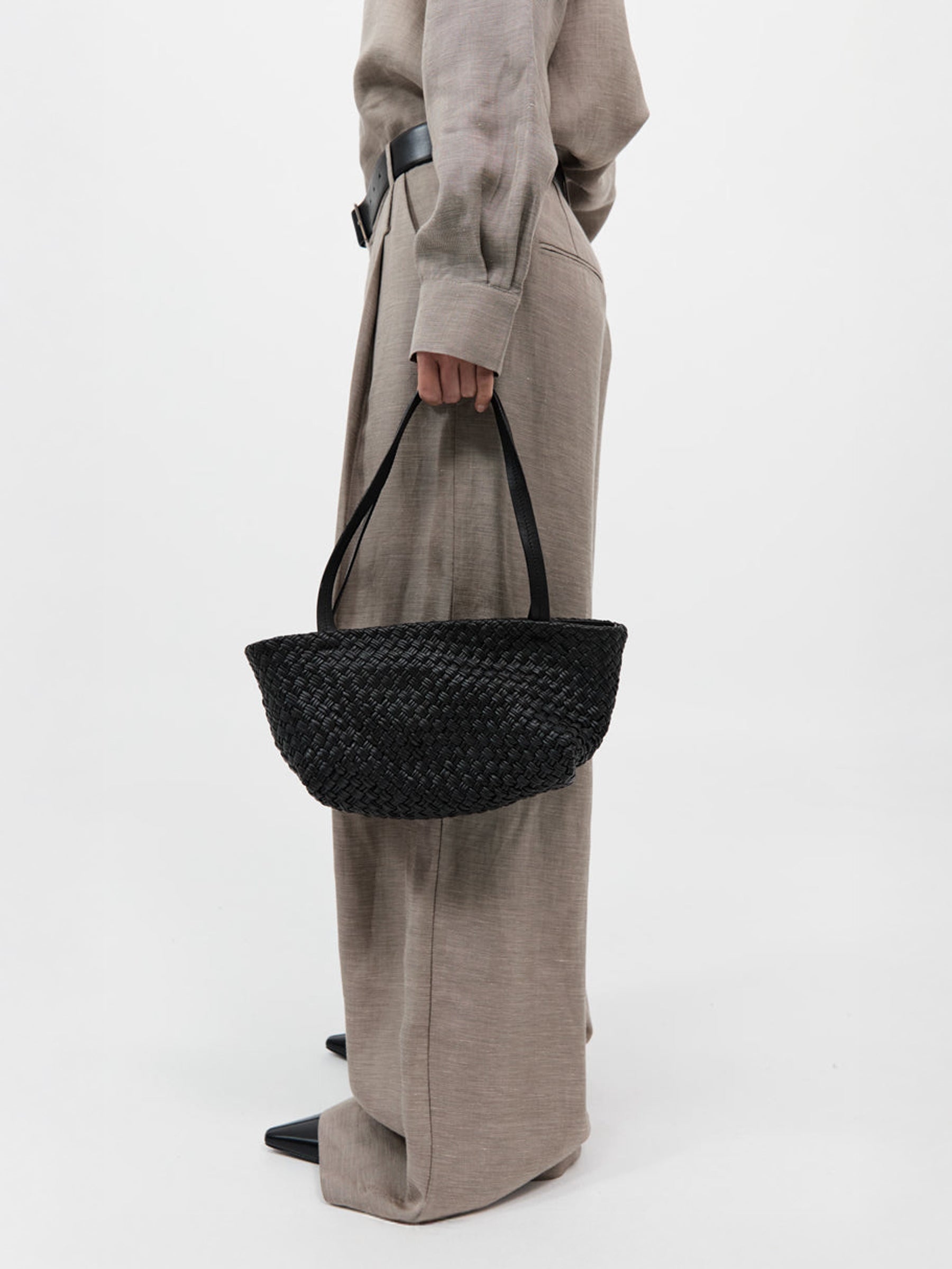 St. Agni | Petit Woven Trapeze Bag in Black | The UNDONE