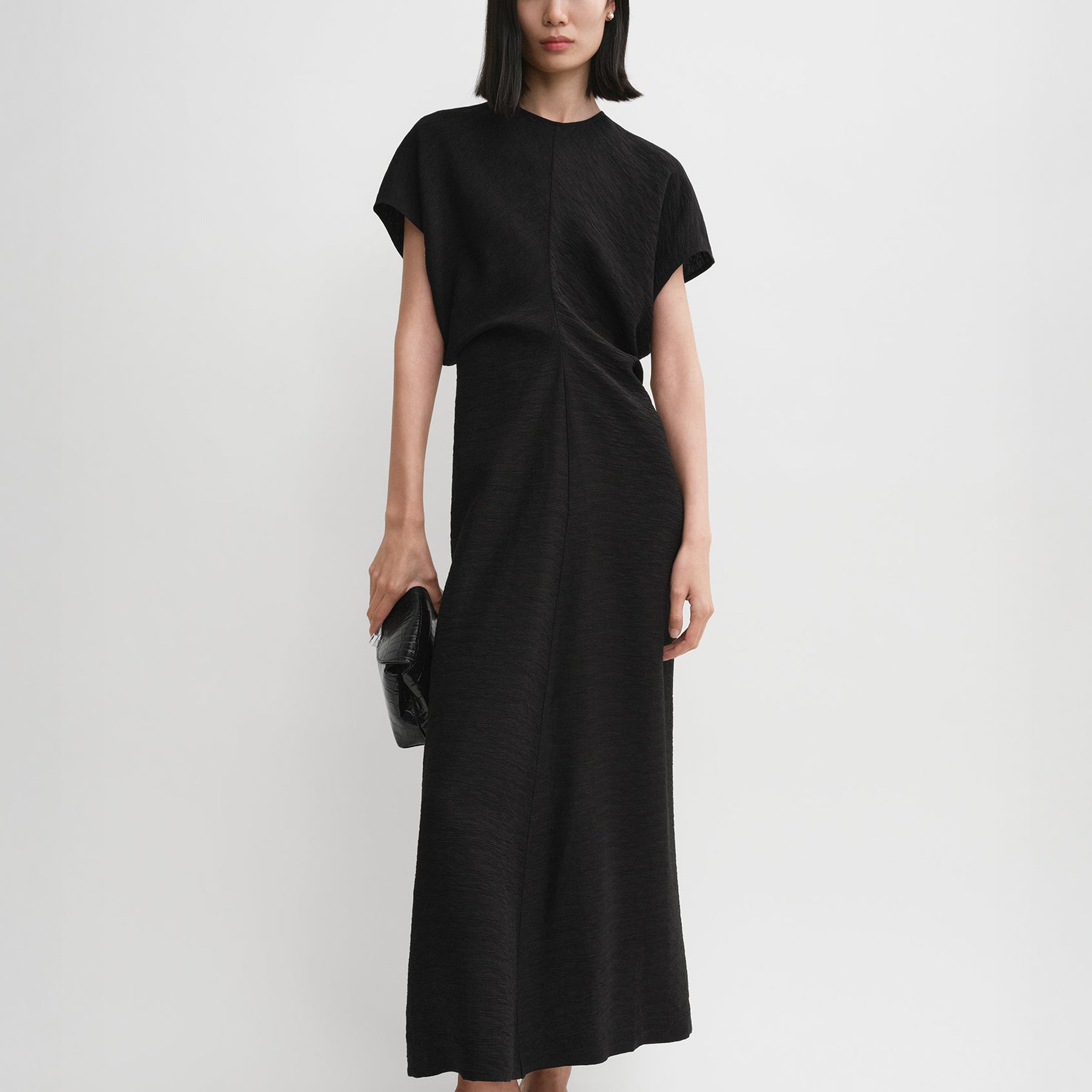 TOTEME | Slouch Waist Crinkled Dress in Black | The UNDONE