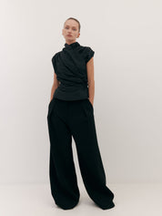 Harris Tapper | Chamberlain Top in Black | The UNDONE