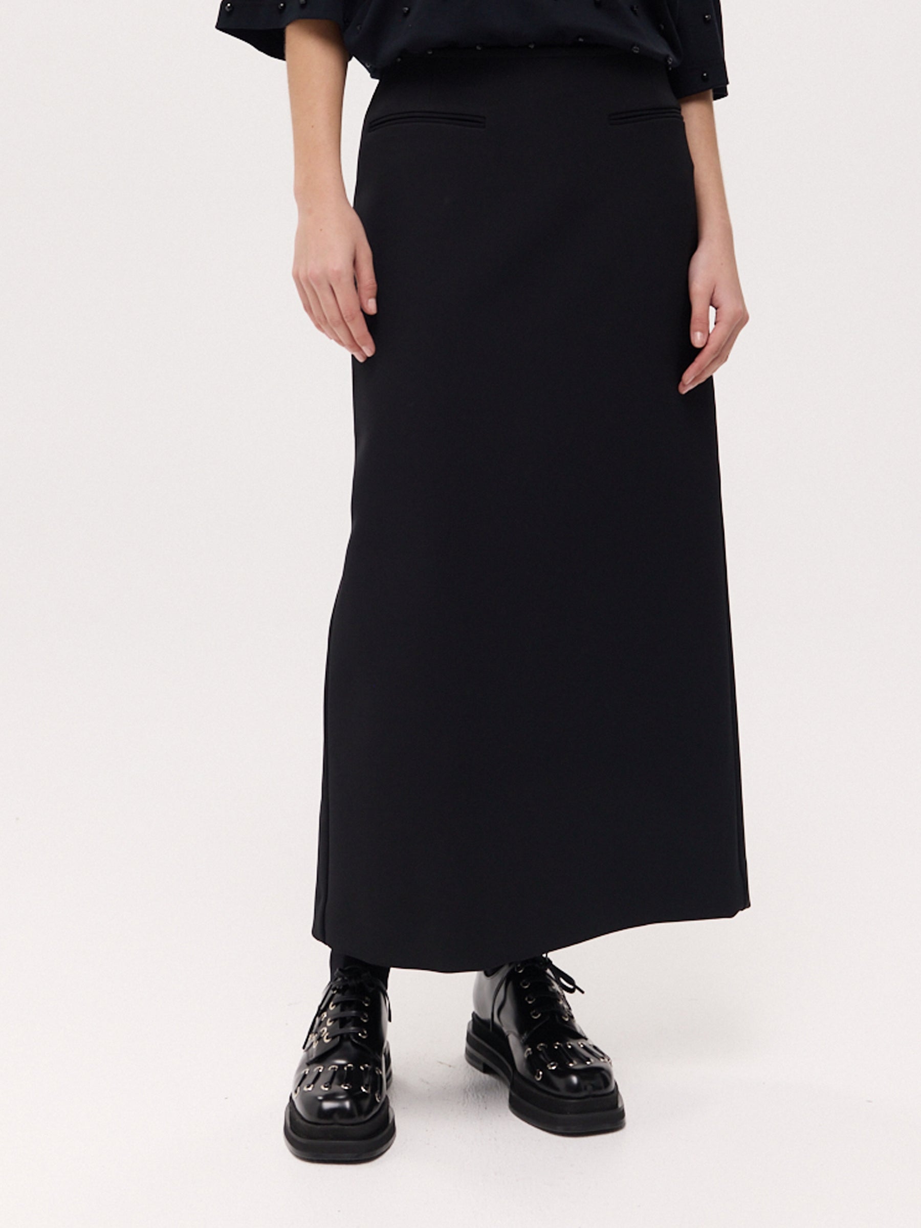 Harris Tapper | Holly Skirt in Black | The UNDONE
