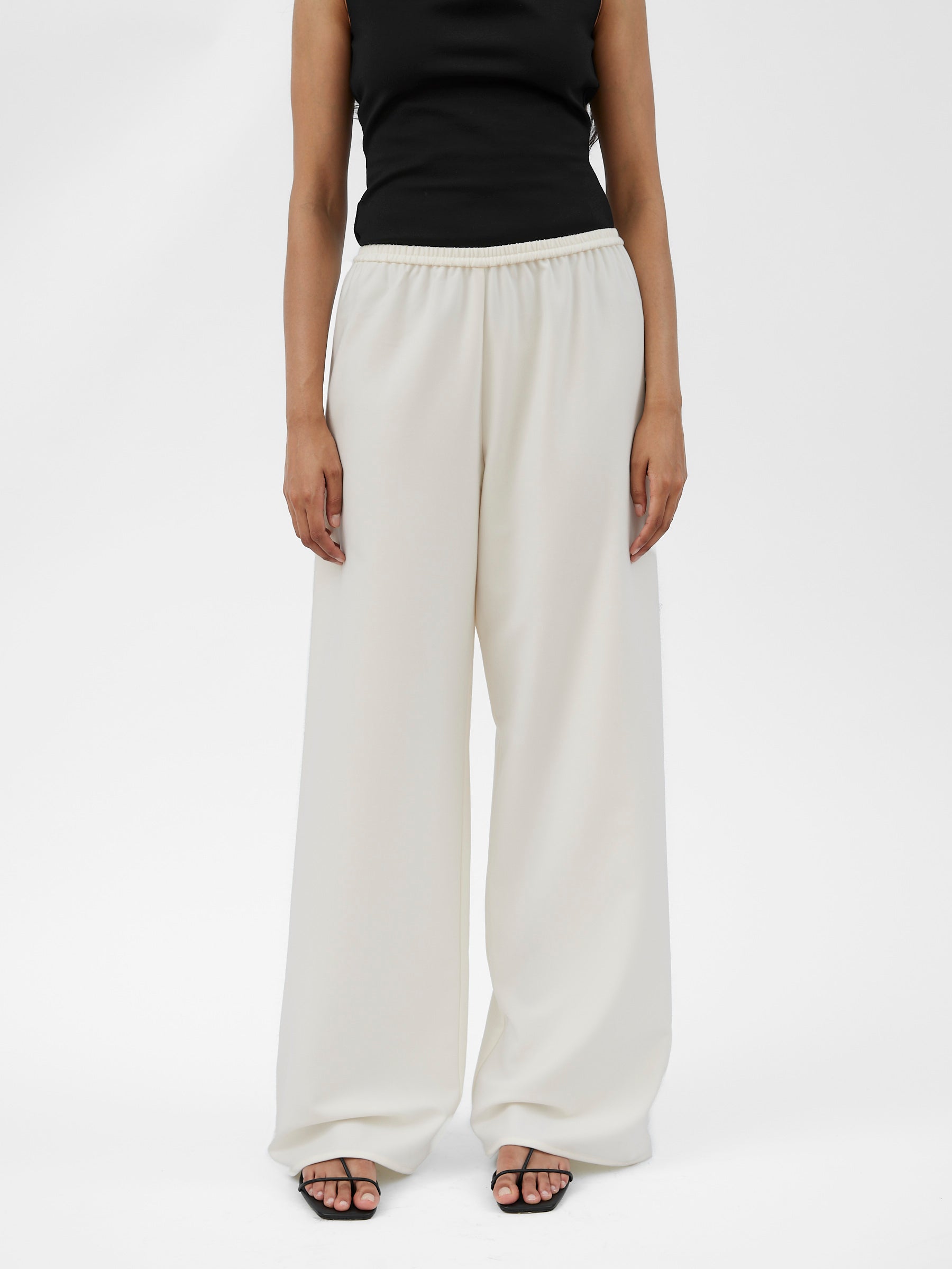 Harris Tapper | Irving Trouser in Ivory | The UNDONE