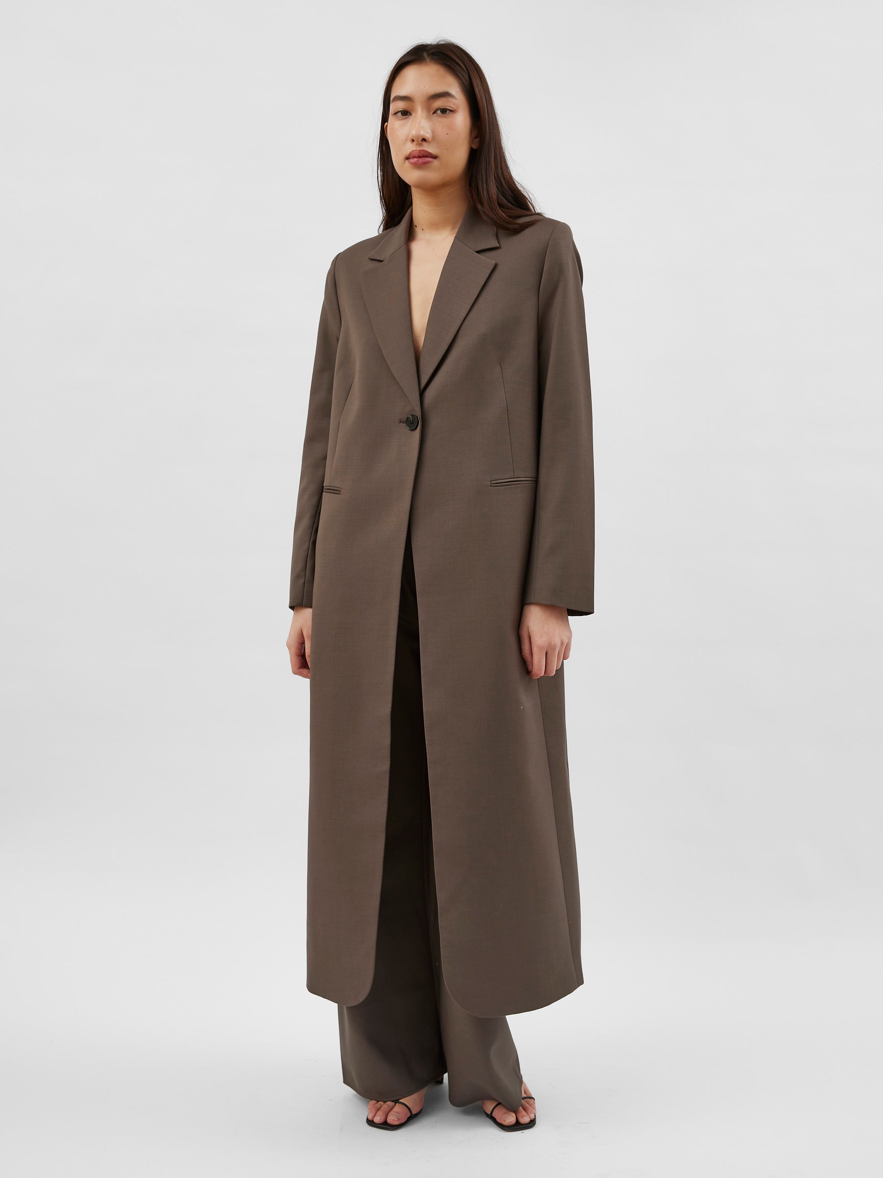 Harris Tapper | Tuxedo Coat in Cedar | The UNDONE