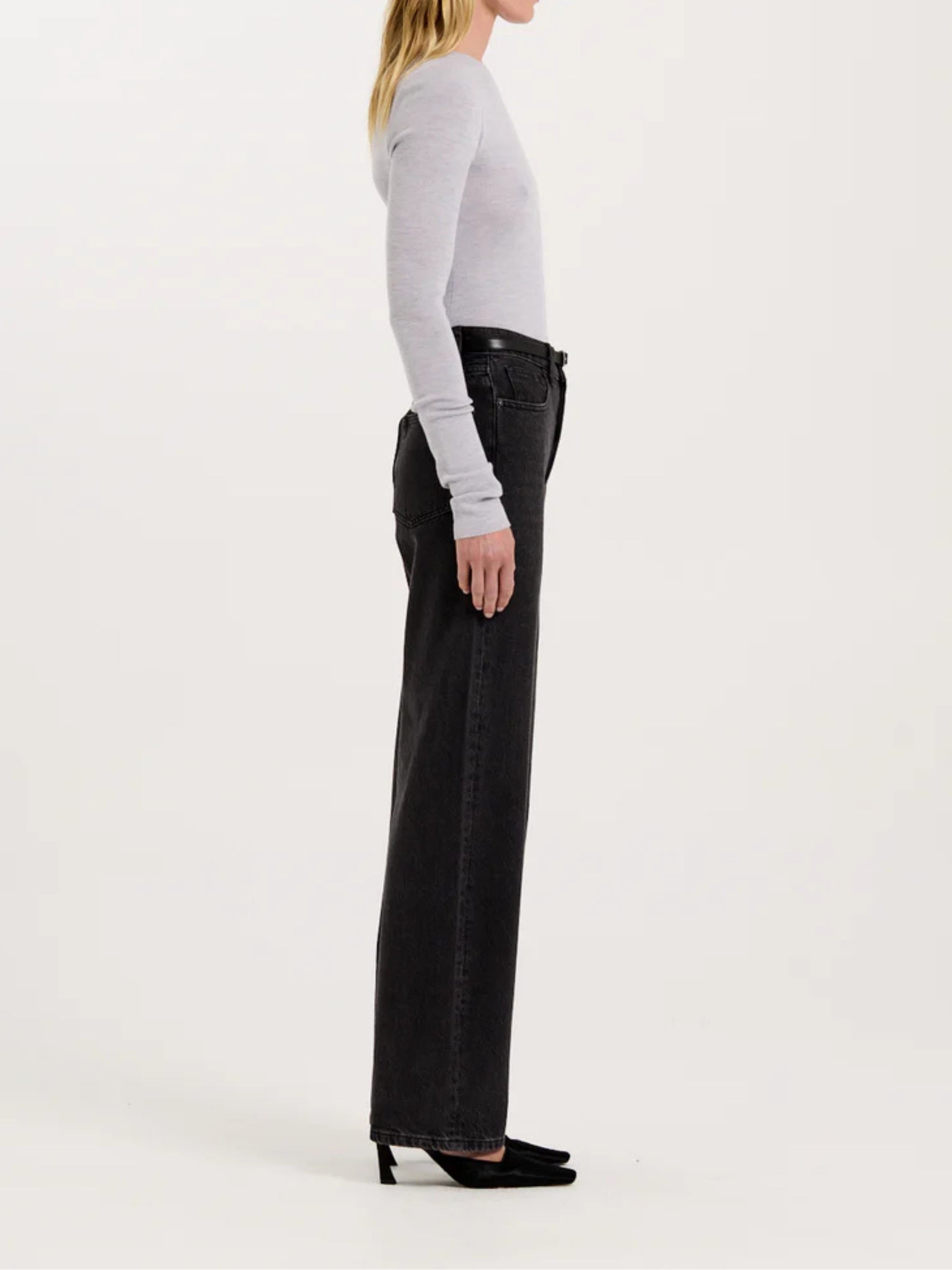 HENNE | Valentina Jean in Black Wash | The UNDONE
