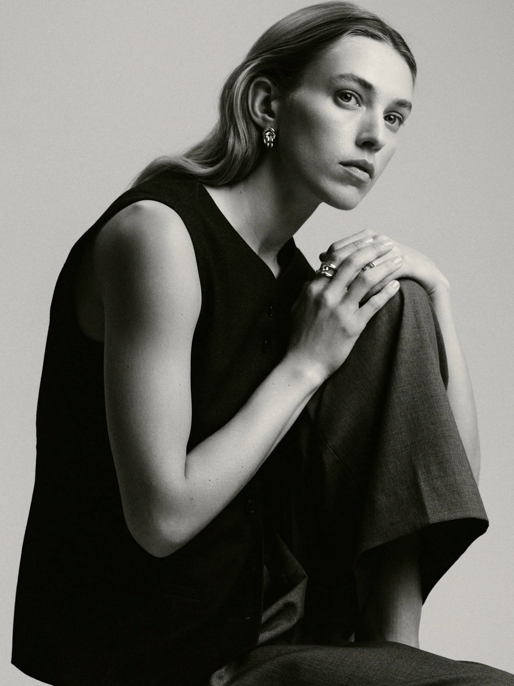 LIÉ STUDIO | The Vera Earrings in Silver | The UNDONE
