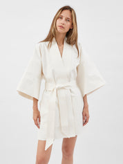 Maison Essentiele | Kimono in Optic White | The UNDONE