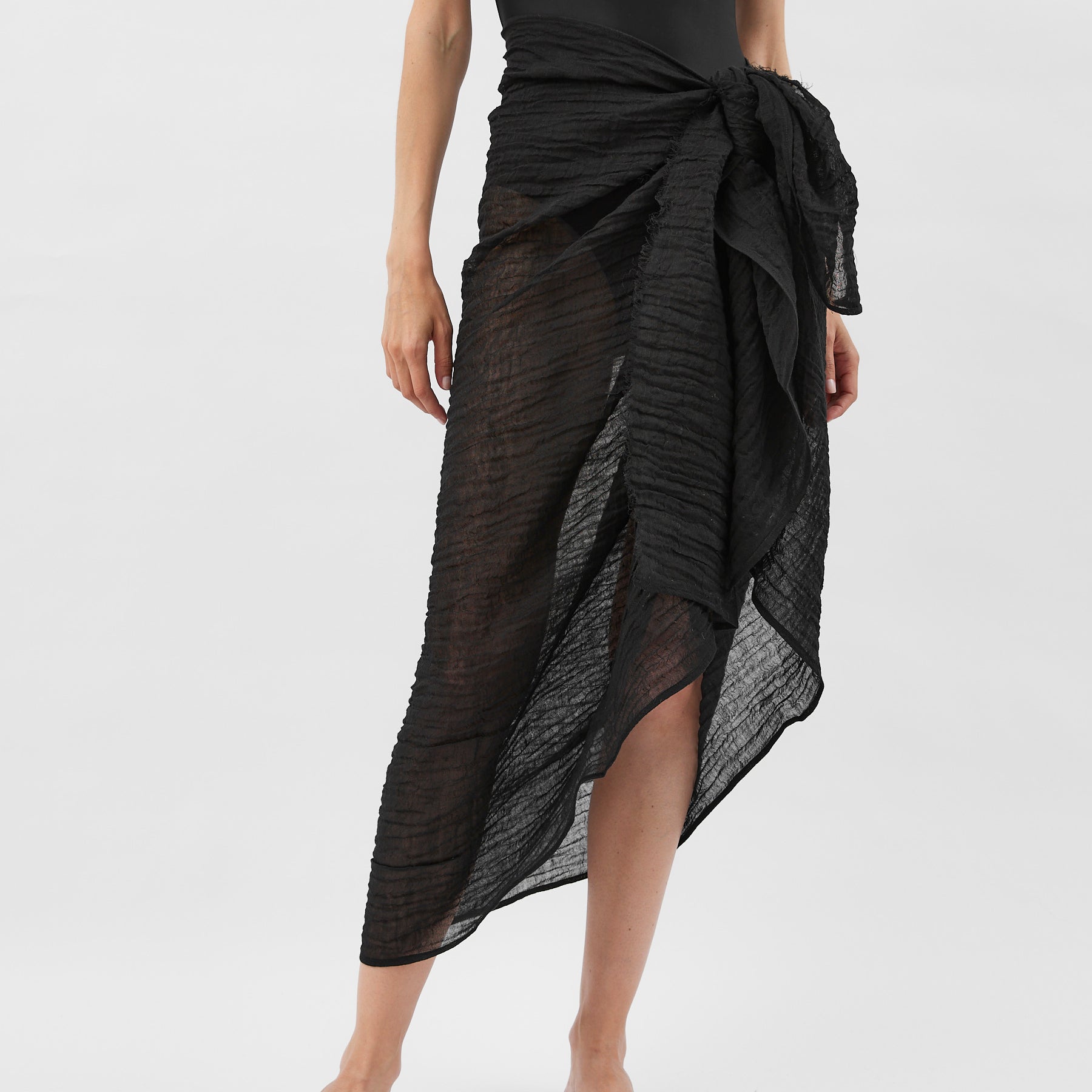 Marle | Alma Sarong in Black | The UNDONE