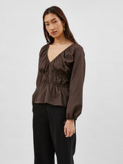Marle | Derya Top in Brown | The UNDONE