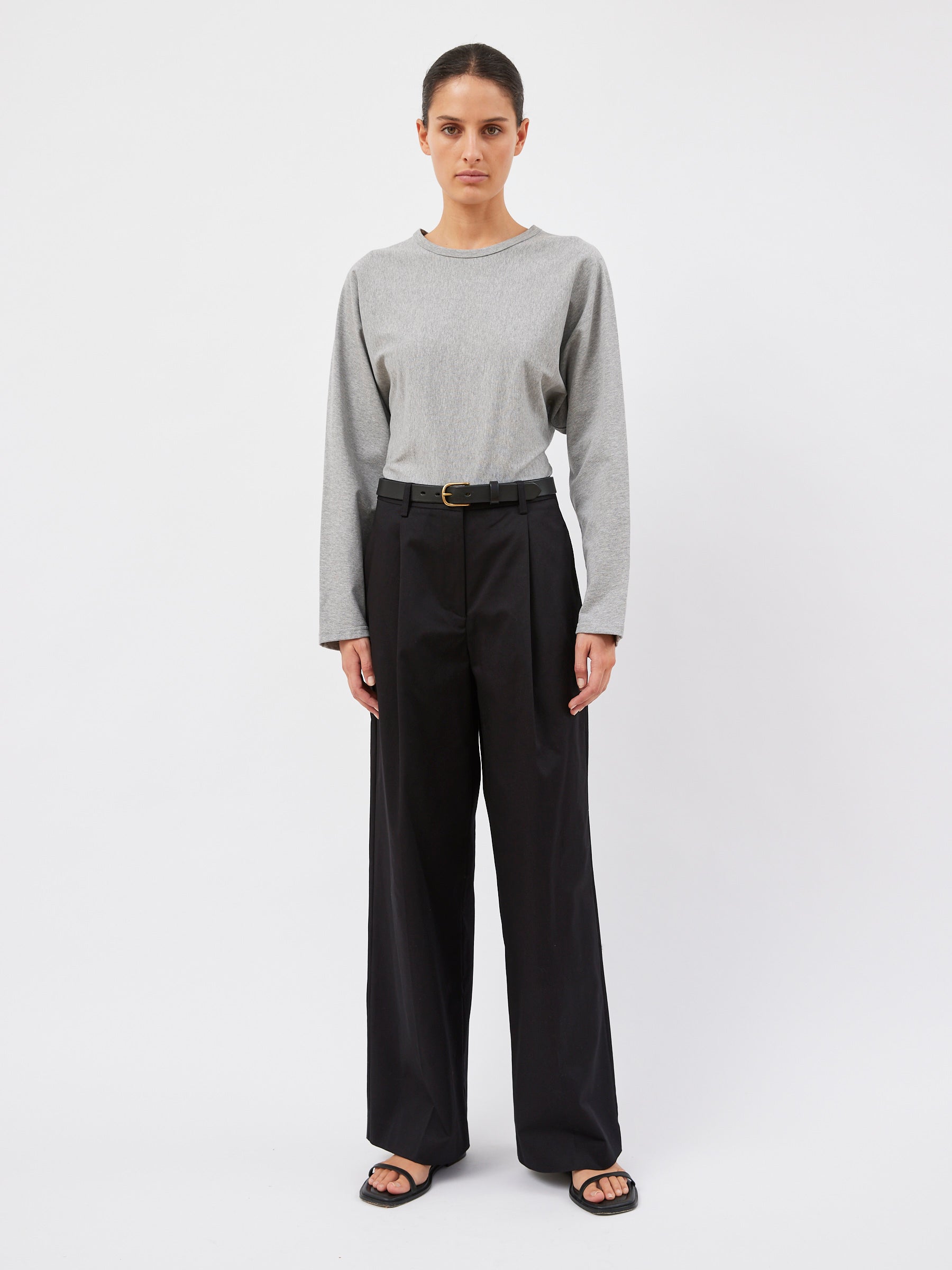 Matteau | Long Sleeve Magyar Tee in Heather Grey | The UNDONE