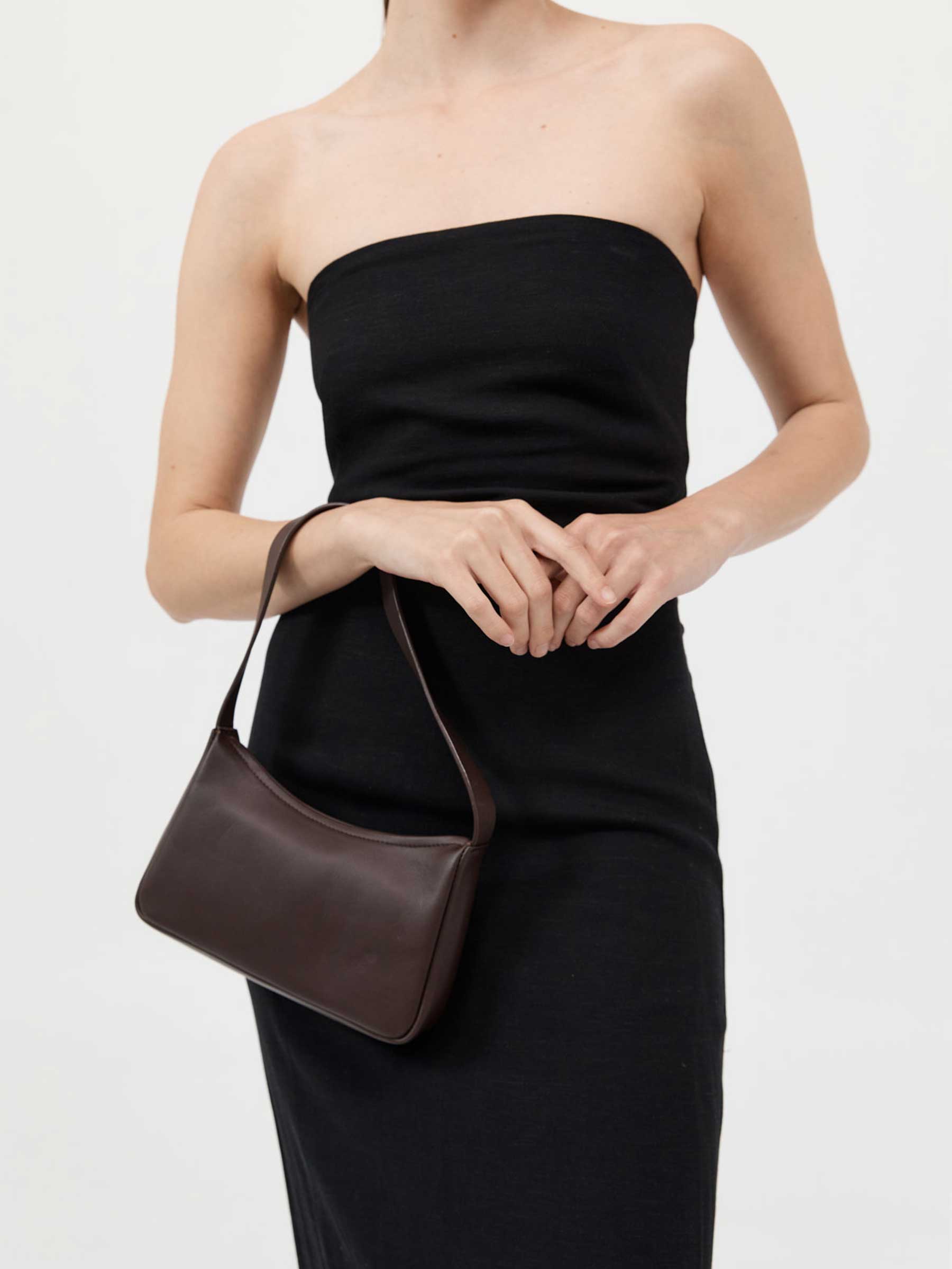 St. Agni 90s Petit Shoulder Bag in Chocolate The UNDONE
