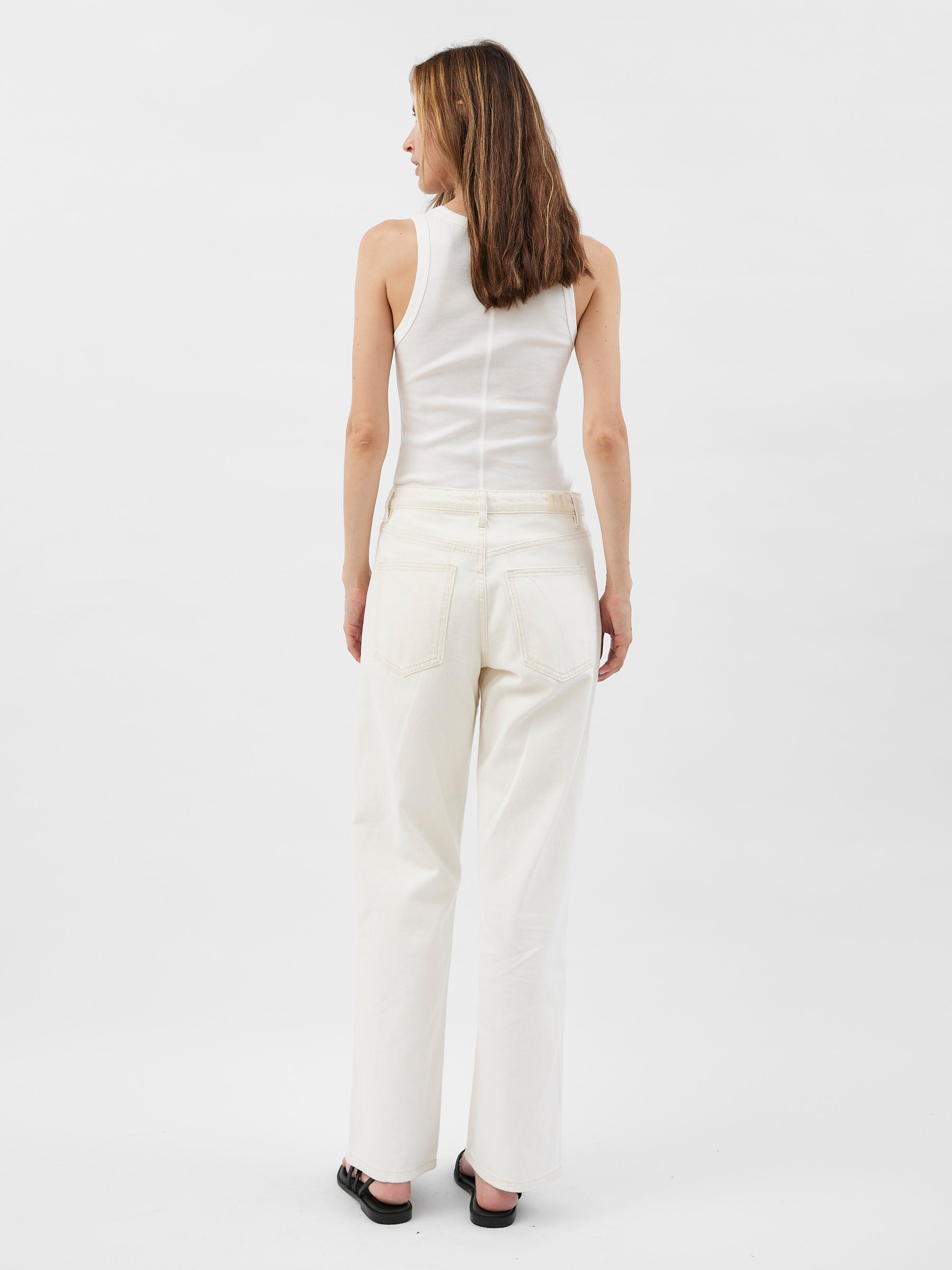 St. Agni | Organic Cotton Singlet in White | The UNDONE