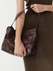 St. Agni | Woven Mini Tote in Chocolate | The UNDONE