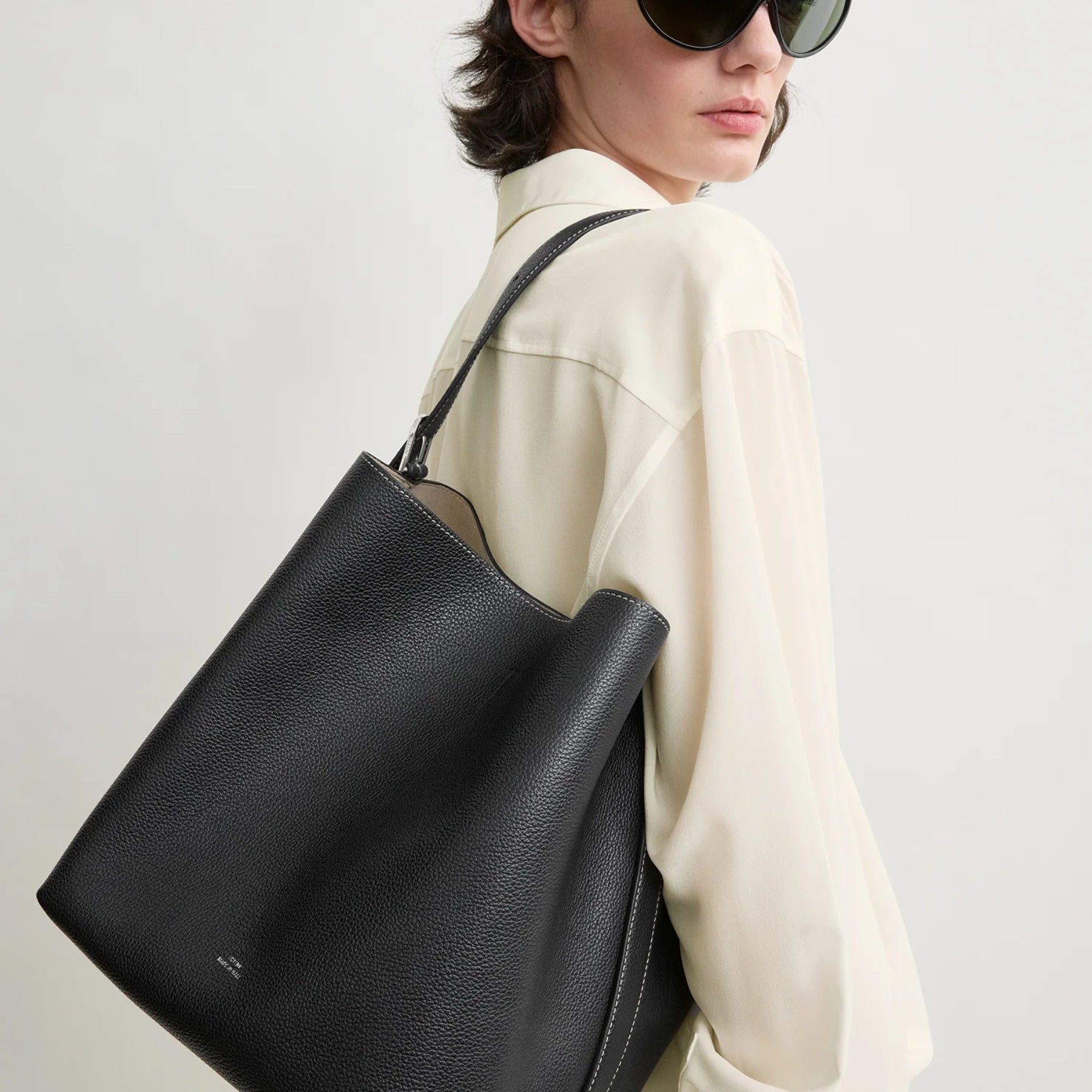 Toteme Medium belted grained-leather tote