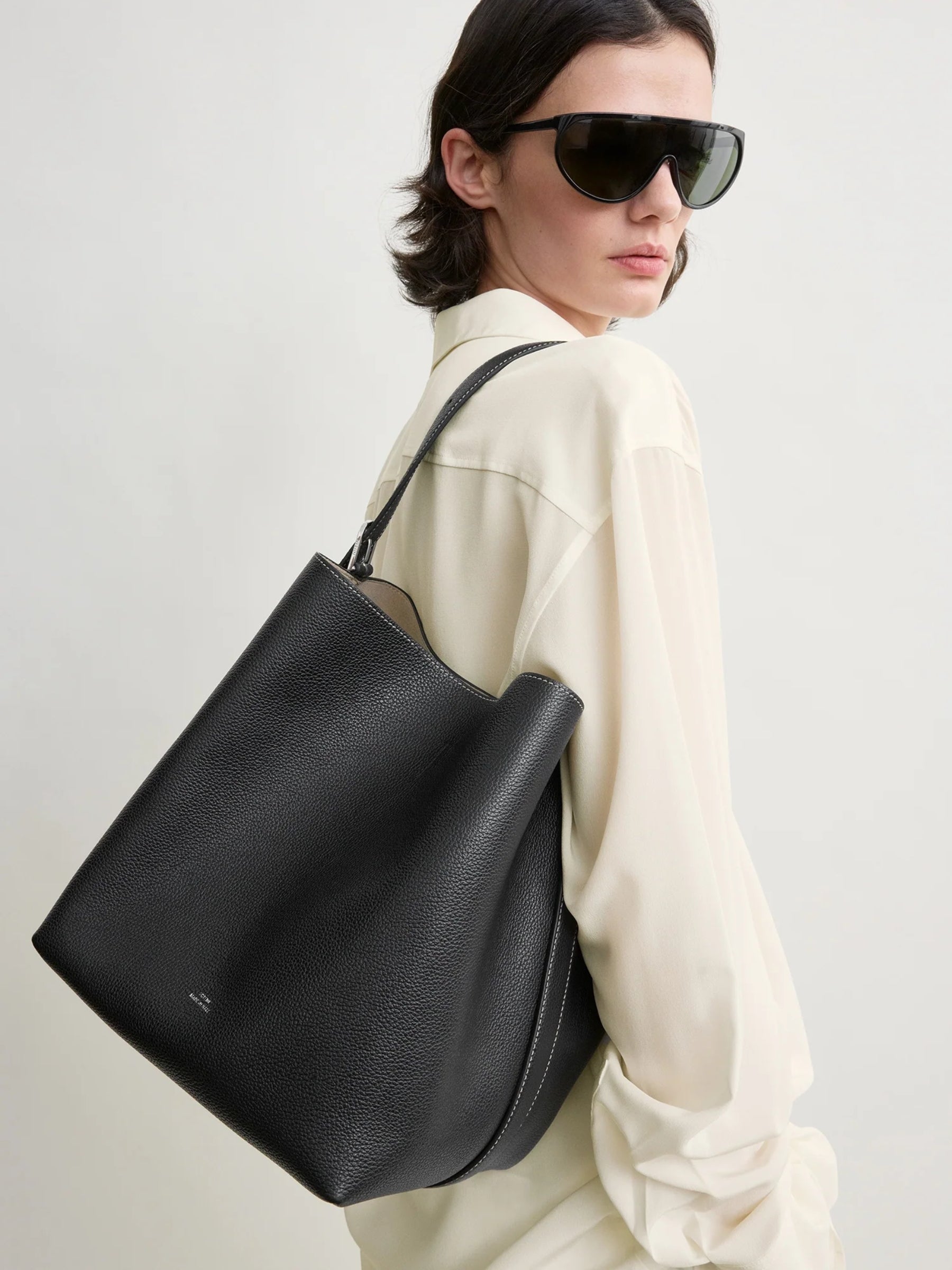 Toteme Medium belted grained-leather tote