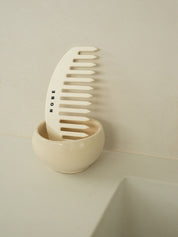 Robe Haircare | The Comb | The UNDONE