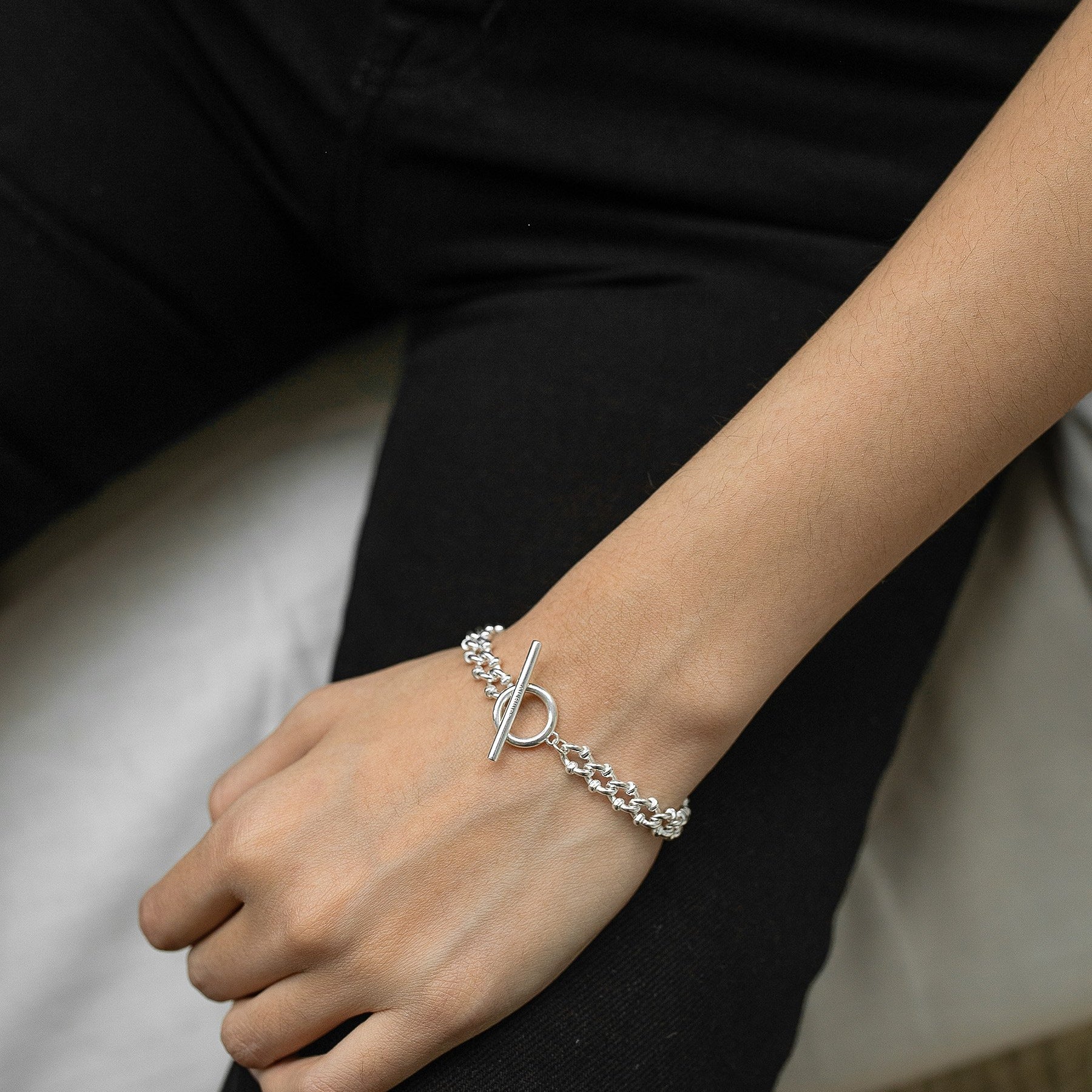 All Blues | DNA Bracelet in Sterling Silver | The UNDONE