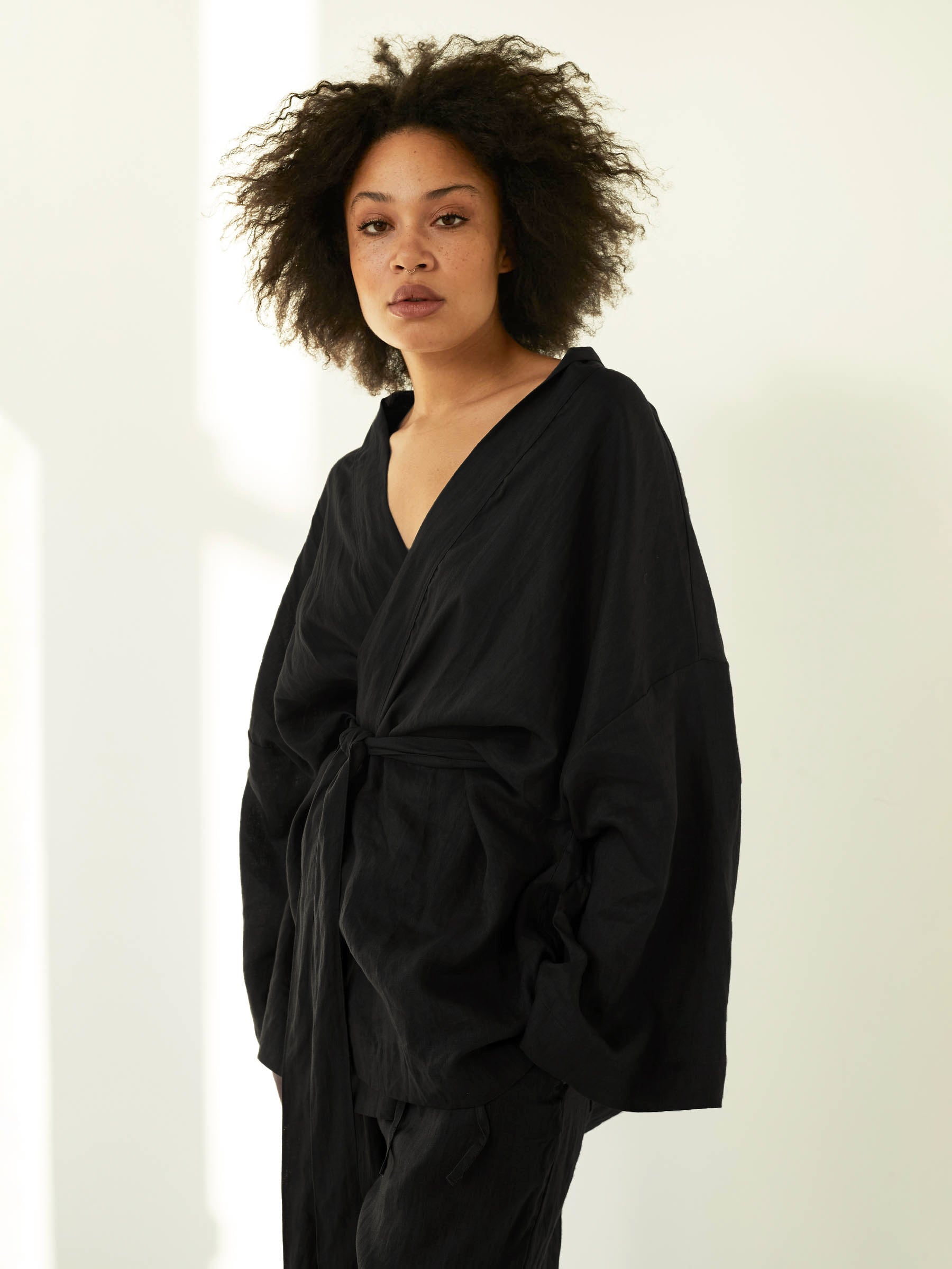 Deiji Studios | The 01 Linen Loungewear Set Long in Deep Black | The UNDONE