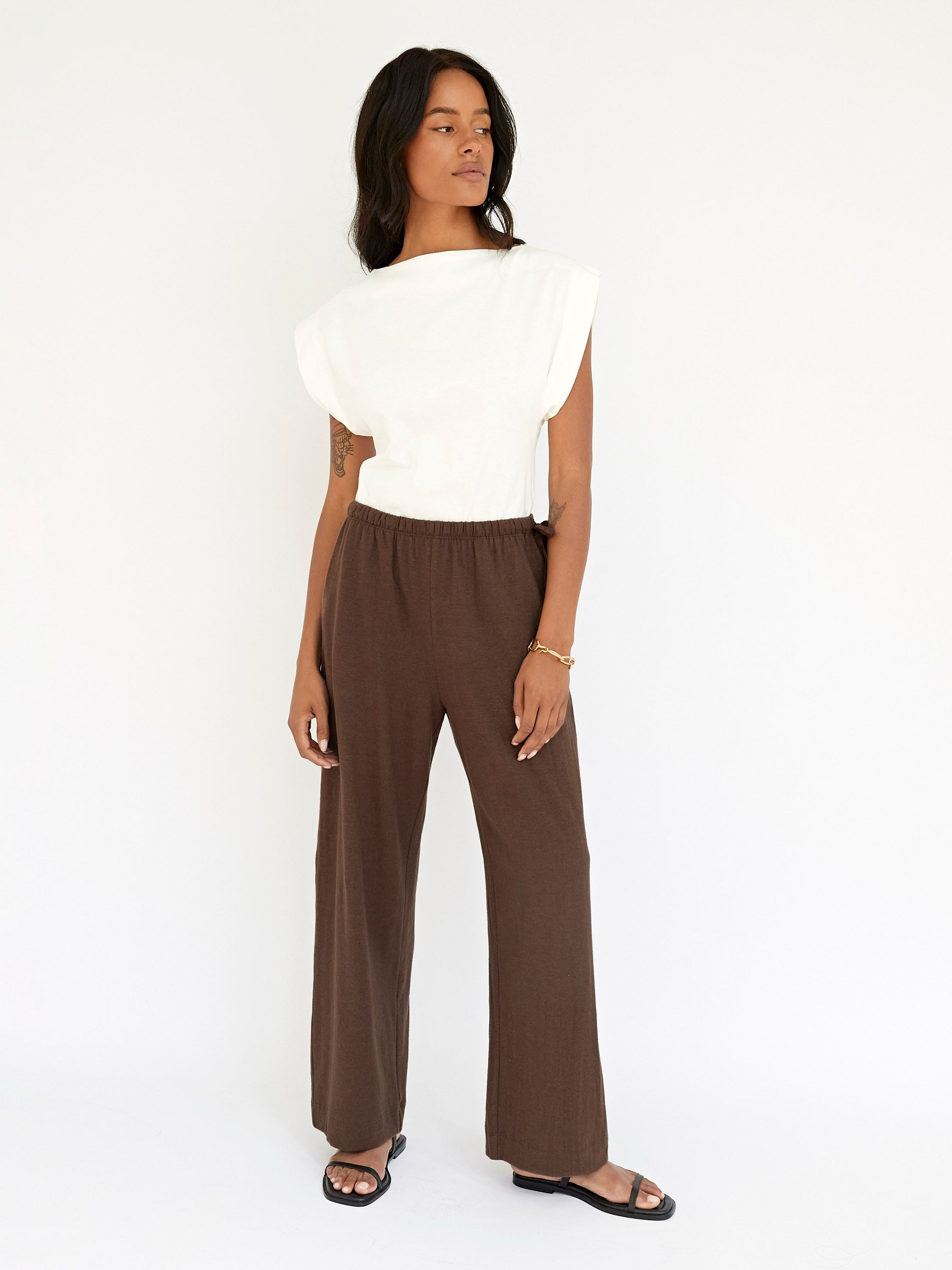 Deiji Studios | The Notes Pant in Brown | The UNDONE