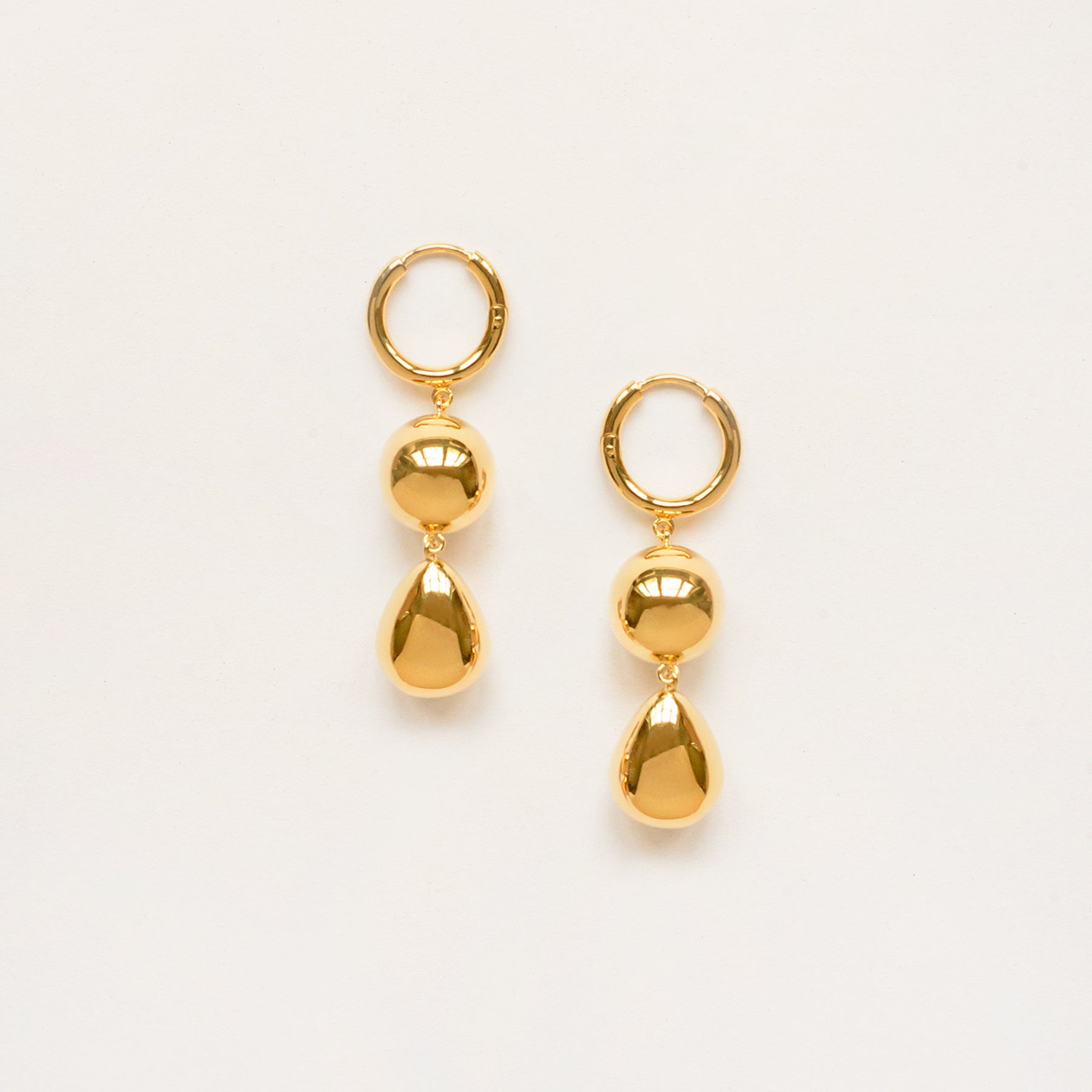 LIÉ STUDIO | The Cathrine Earring in Gold | The UNDONE