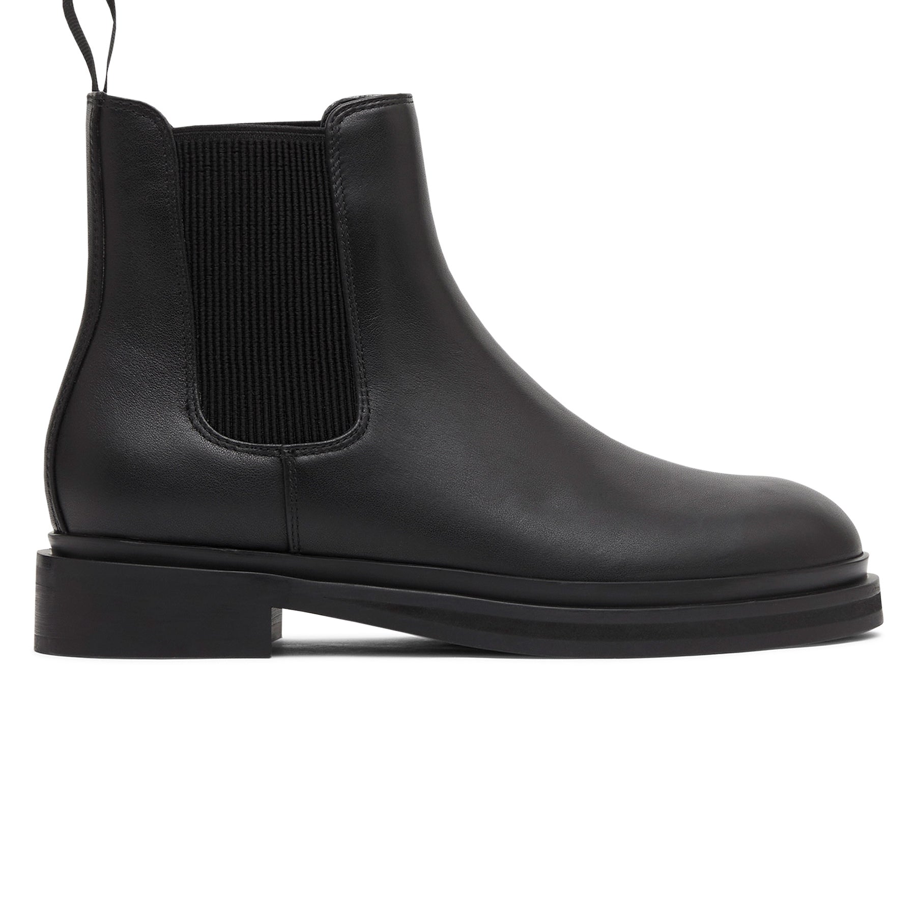 St. Agni | Utility Boot in Black | The UNDONE