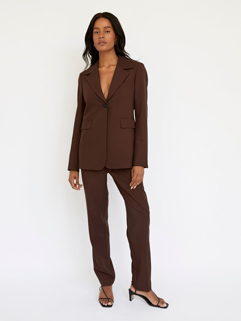Wynn Hamlyn Womens Boxy Blazer in Dark Brown The UNDONE by