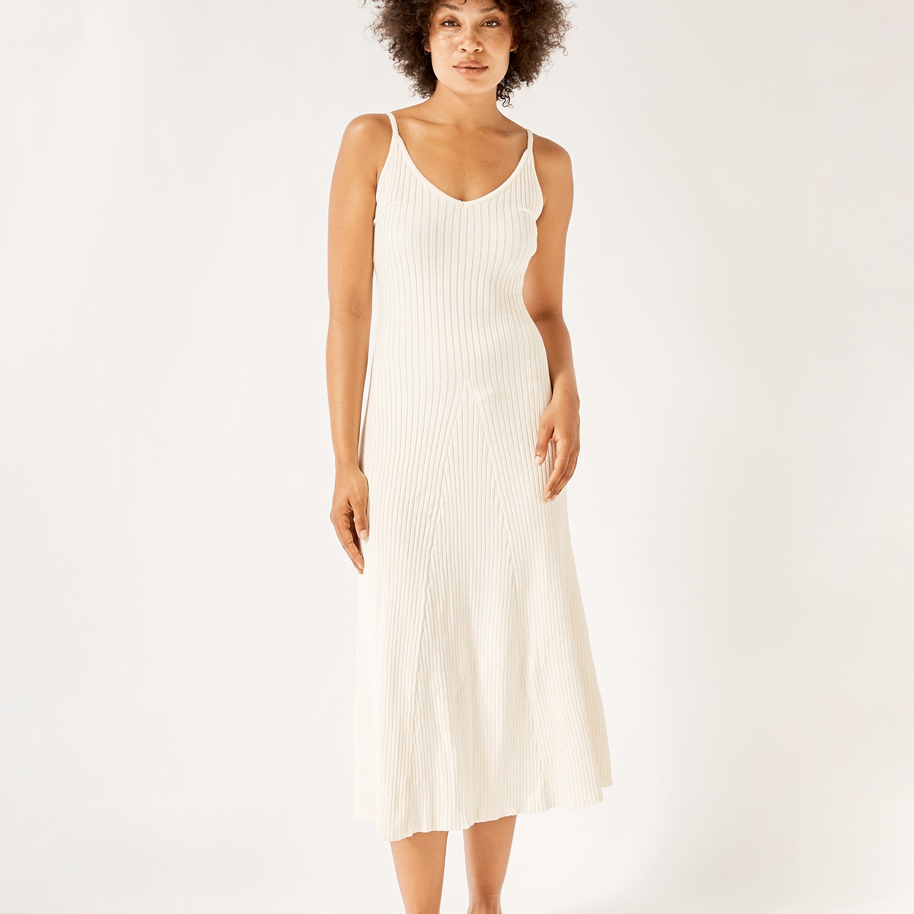 Anna Quan | Scarlet Dress in White | The UNDONE