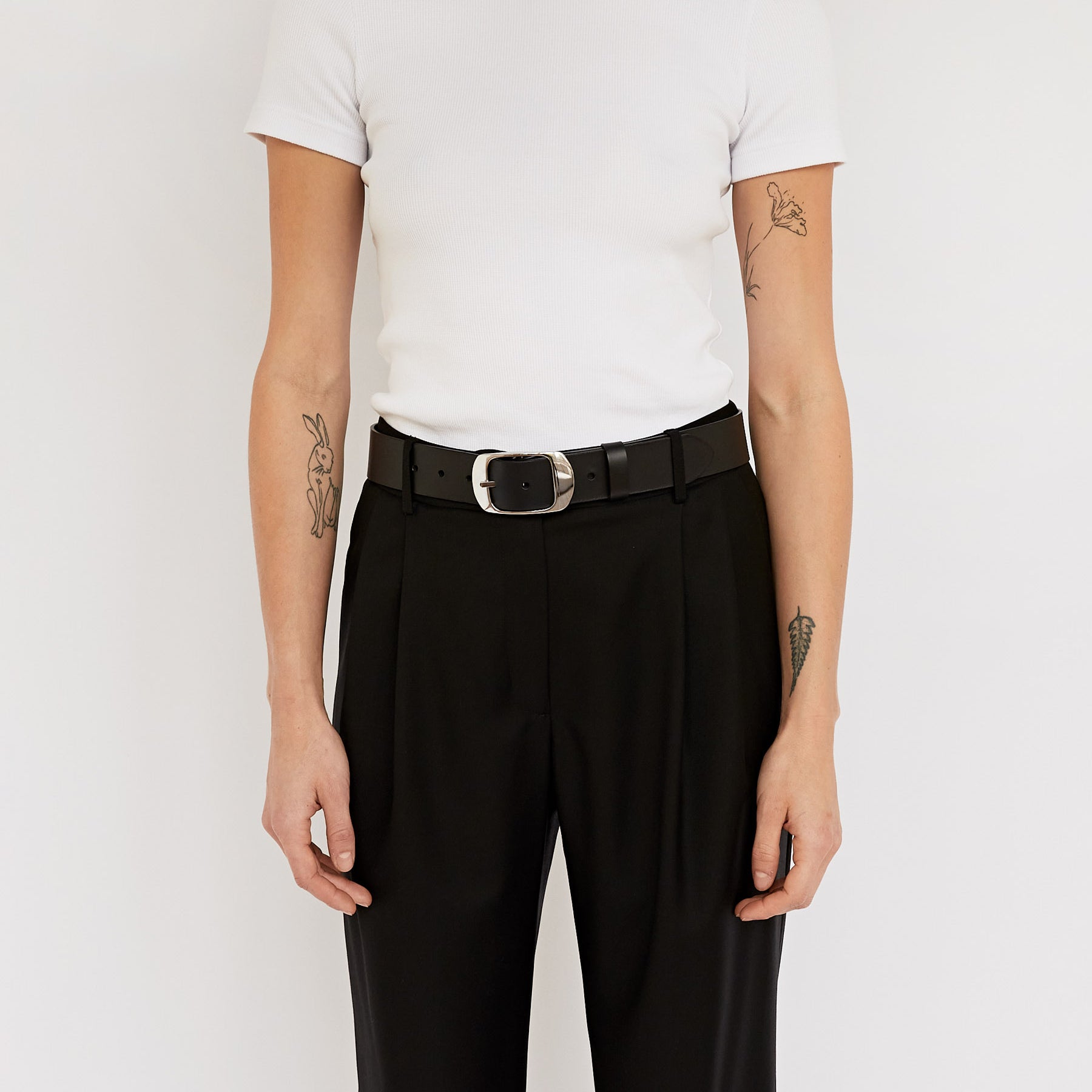 Arnsdorf | Classic Belt in Black Leather | The UNDONE