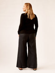 Arnsdorf | Misty Wrap Top in Black | The UNDONE