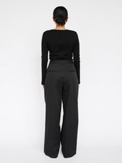 Arnsdorf | Stephanie Top in Black | The UNDONE
