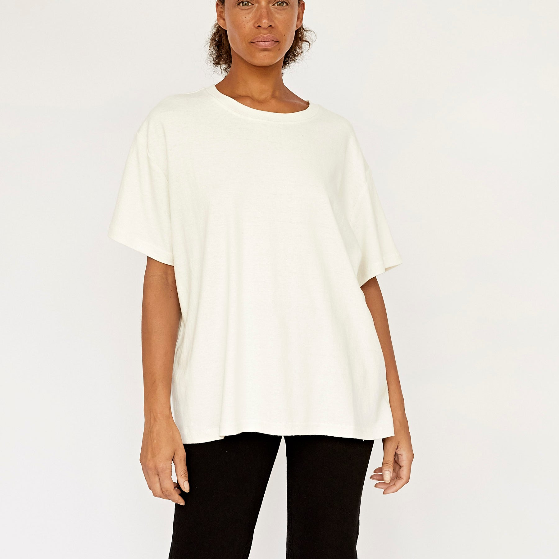 Deiji Studios | The Leisure Tee in Bone | The UNDONE