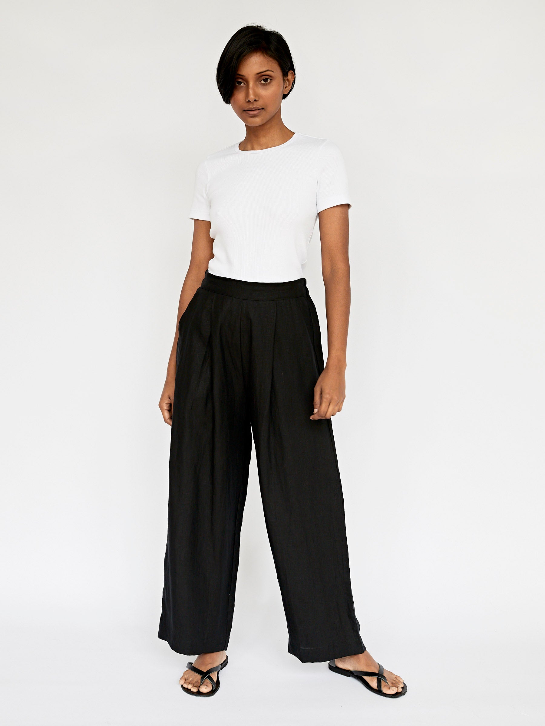 Deiji Studios | The Rise Pant in Deep Black | The UNDONE
