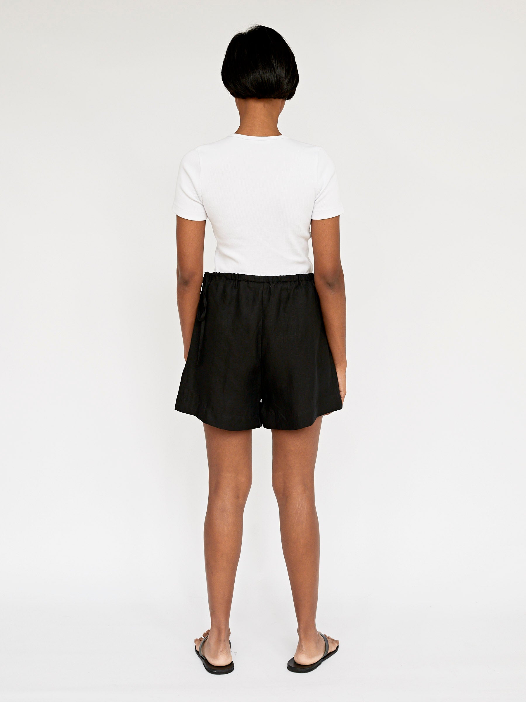 Deiji Studios | The Tie Short in Deep Black | The UNDONE