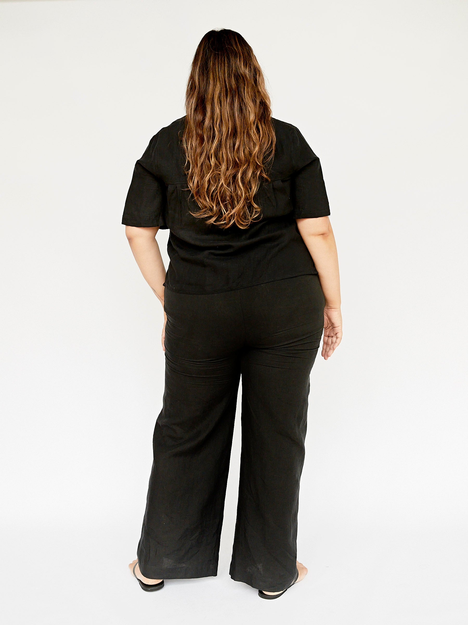 Deiji Studios | The Pocket Shirt in Deep Black | The UNDONE