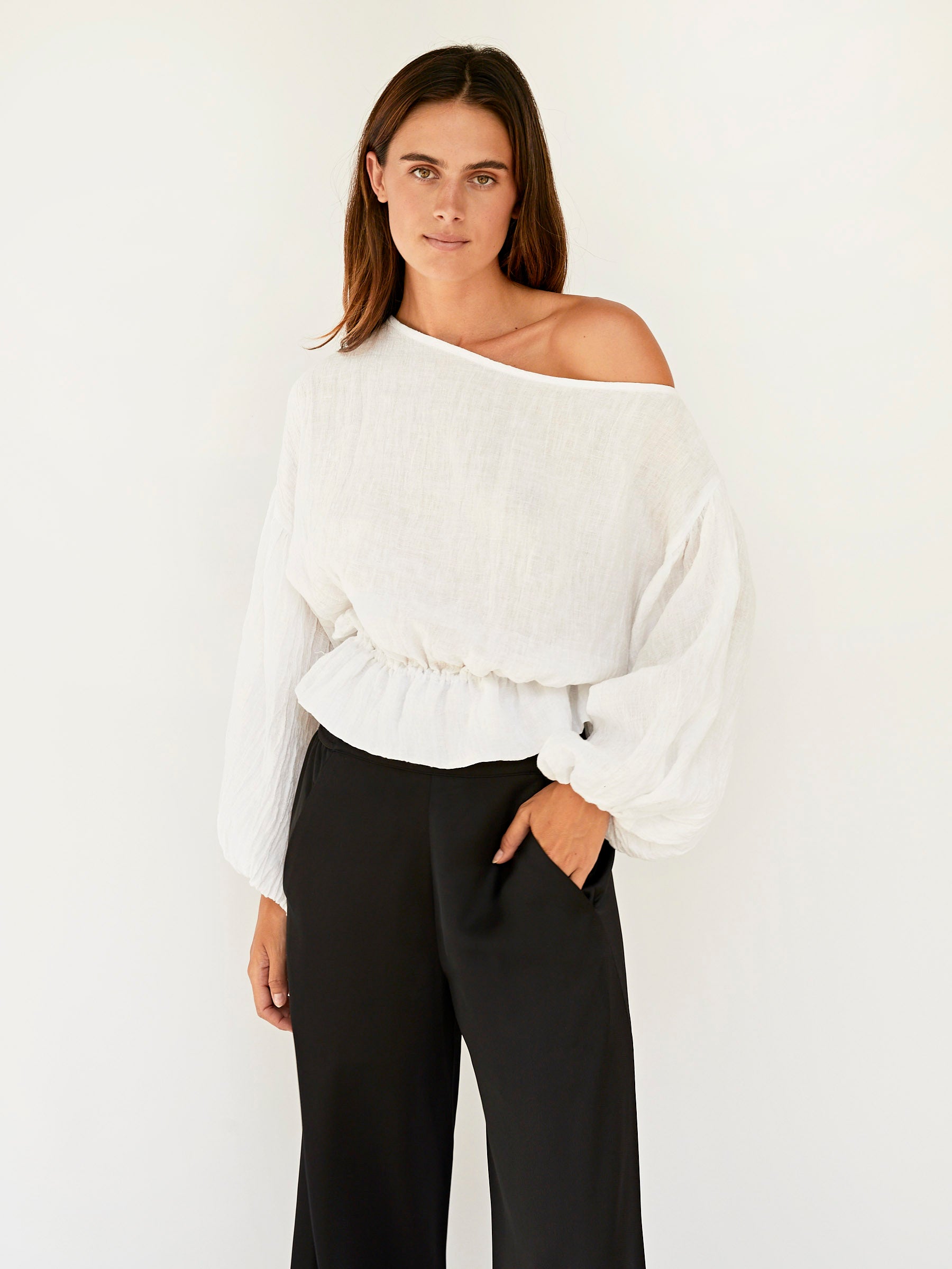 Dominique Healy | Anna Frill Blouse in White | The UNDONE