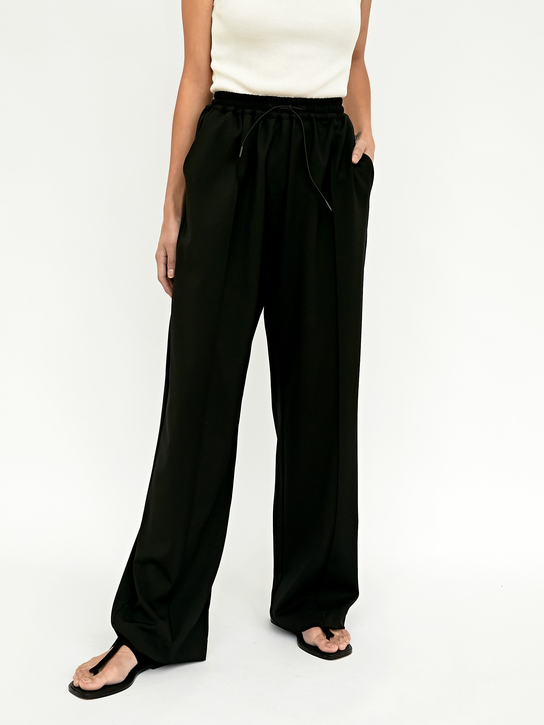 Esse Studios | Black Classico Draw Trouser | The UNDONE