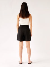 St. Agni | Linen Lola Shorts in Black | The UNDONE