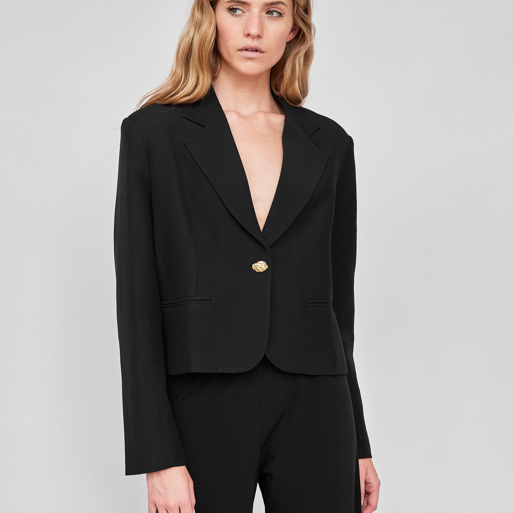 Harris Tapper | Sabrina Jacket in Black | The UNDONE
