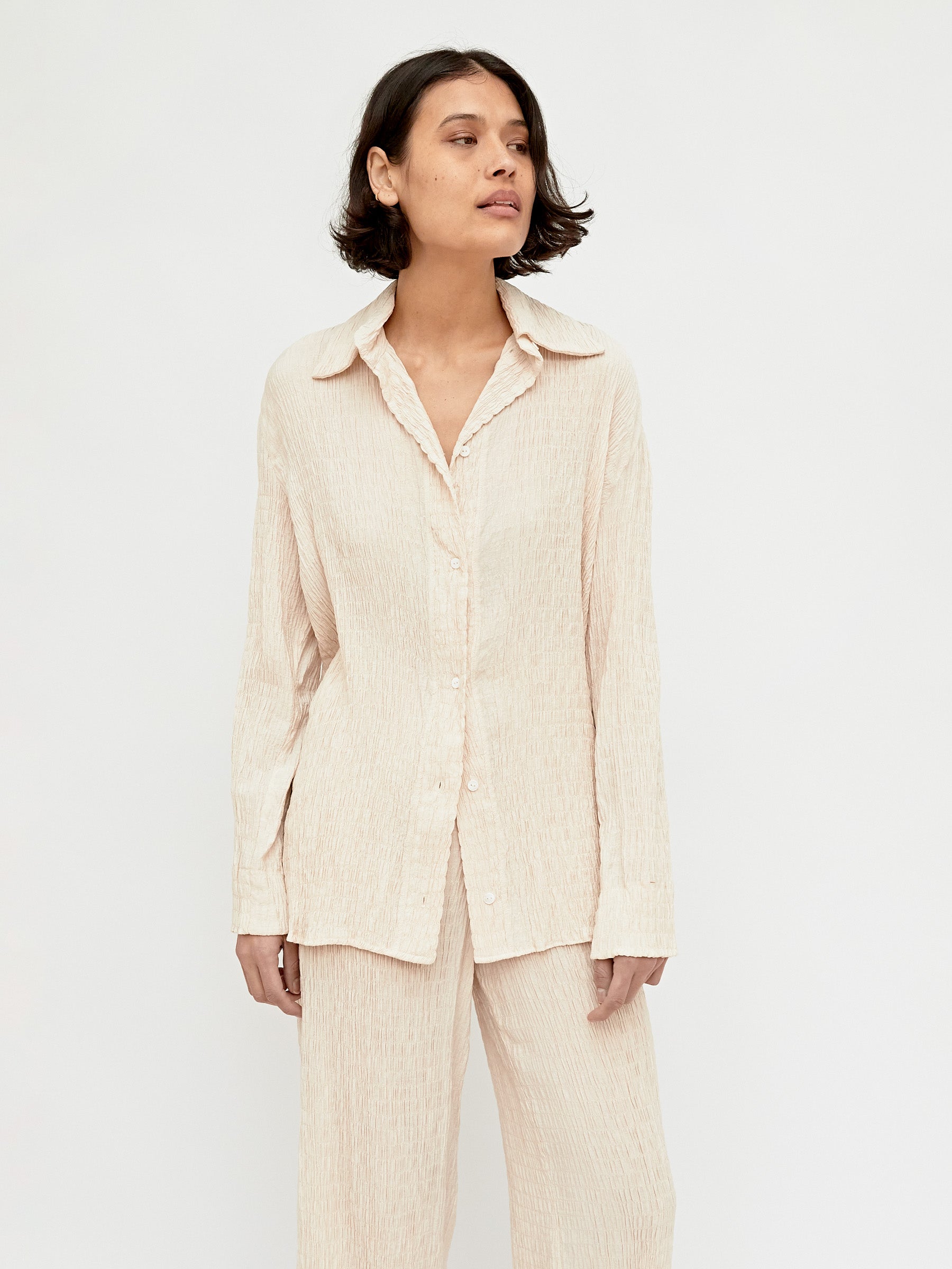 Hyde & Stone | Anastasia Shirt in Cream | The UNDONE