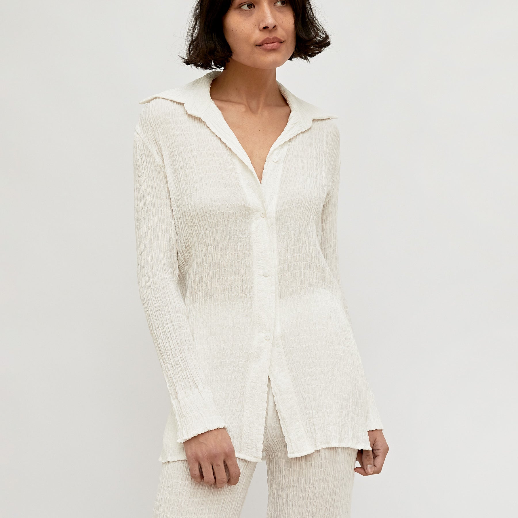 Hyde & Stone | Anastasia Shirt in White | The UNDONE