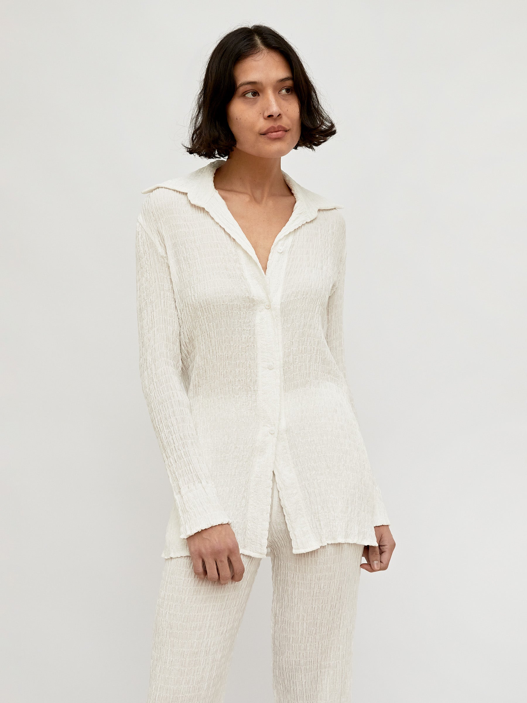 Hyde & Stone | Anastasia Shirt in White | The UNDONE