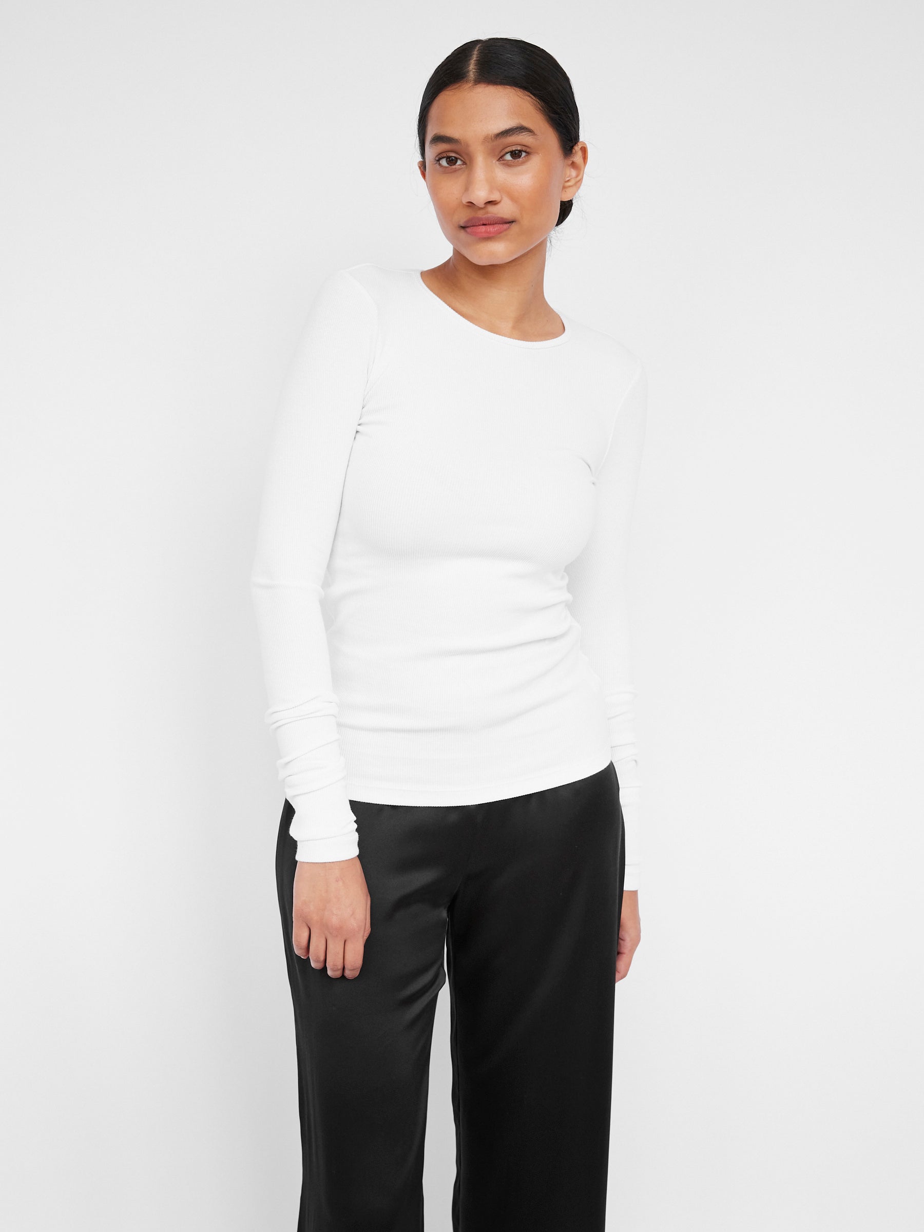 Hyde & Stone | Rib Long Sleeve in White | The UNDONE