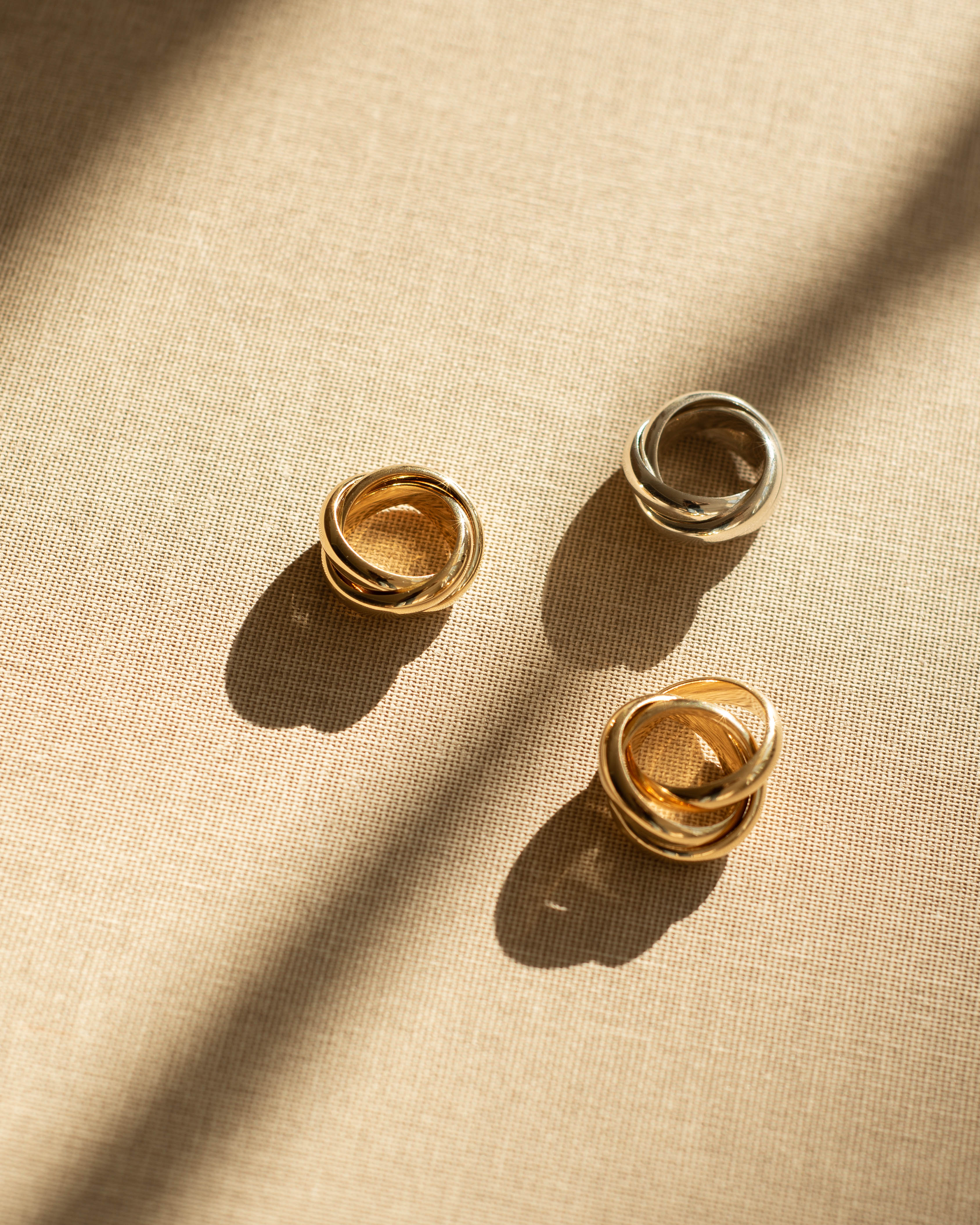 LIÉ STUDIO | The Sofie Ring in Silver | The UNDONE