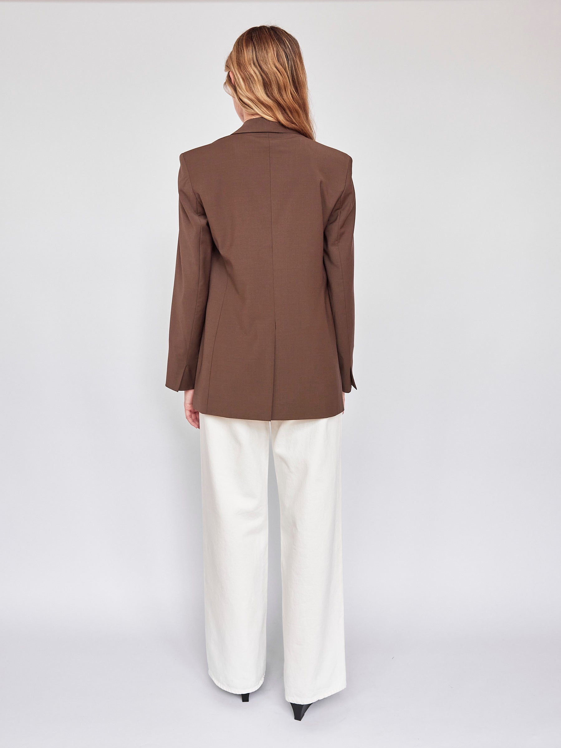 Matteau | Relaxed Tailored Blazer in Coffee | The UNDONE