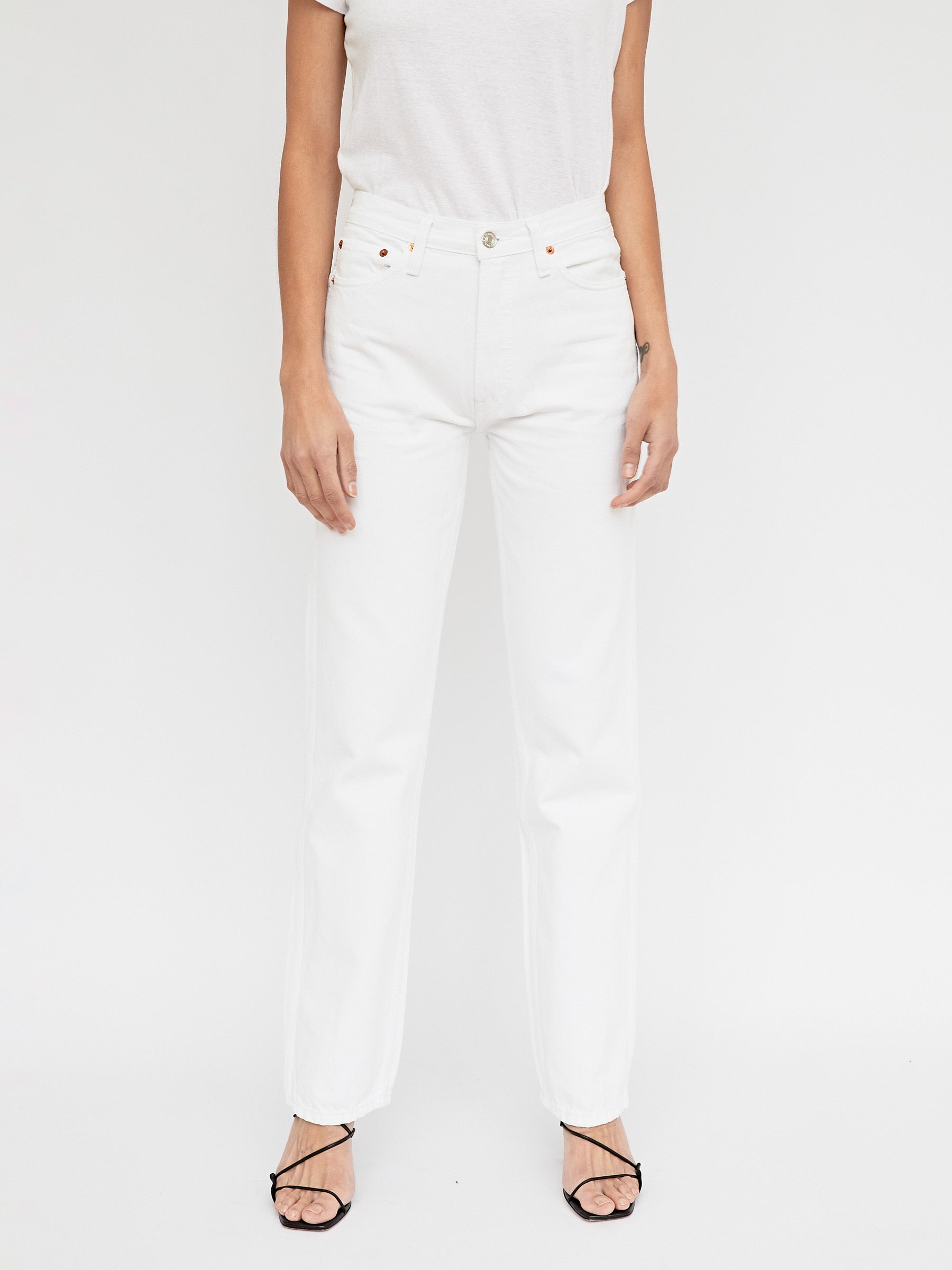 RE/DONE | White 90s High Rise Loose Jean | The UNDONE