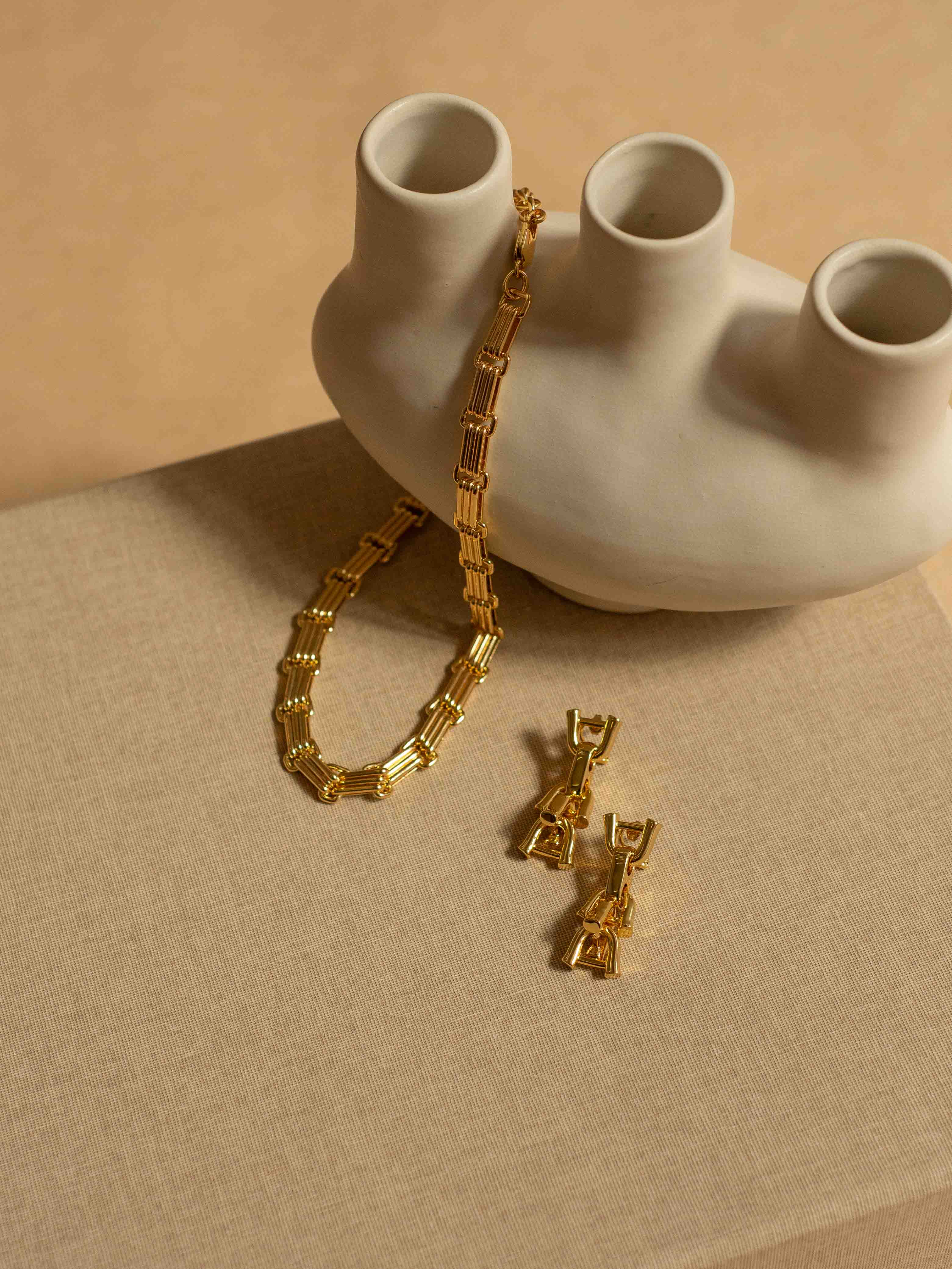 RYLAN | Flat Link Necklace | The UNDONE