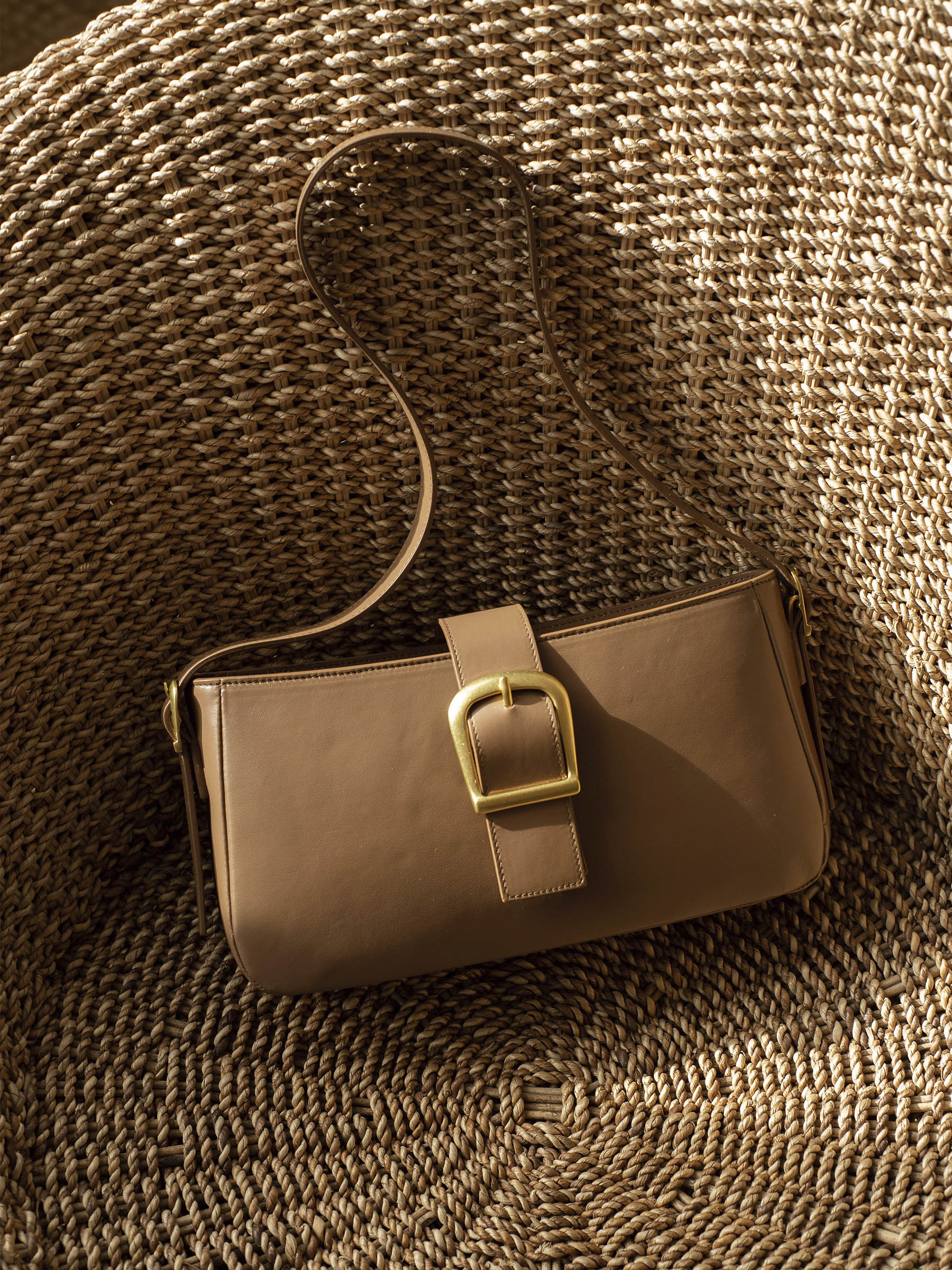 Baguette handbag style sale
