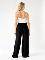 St. Agni | Amo Trouser in Black | The UNDONE