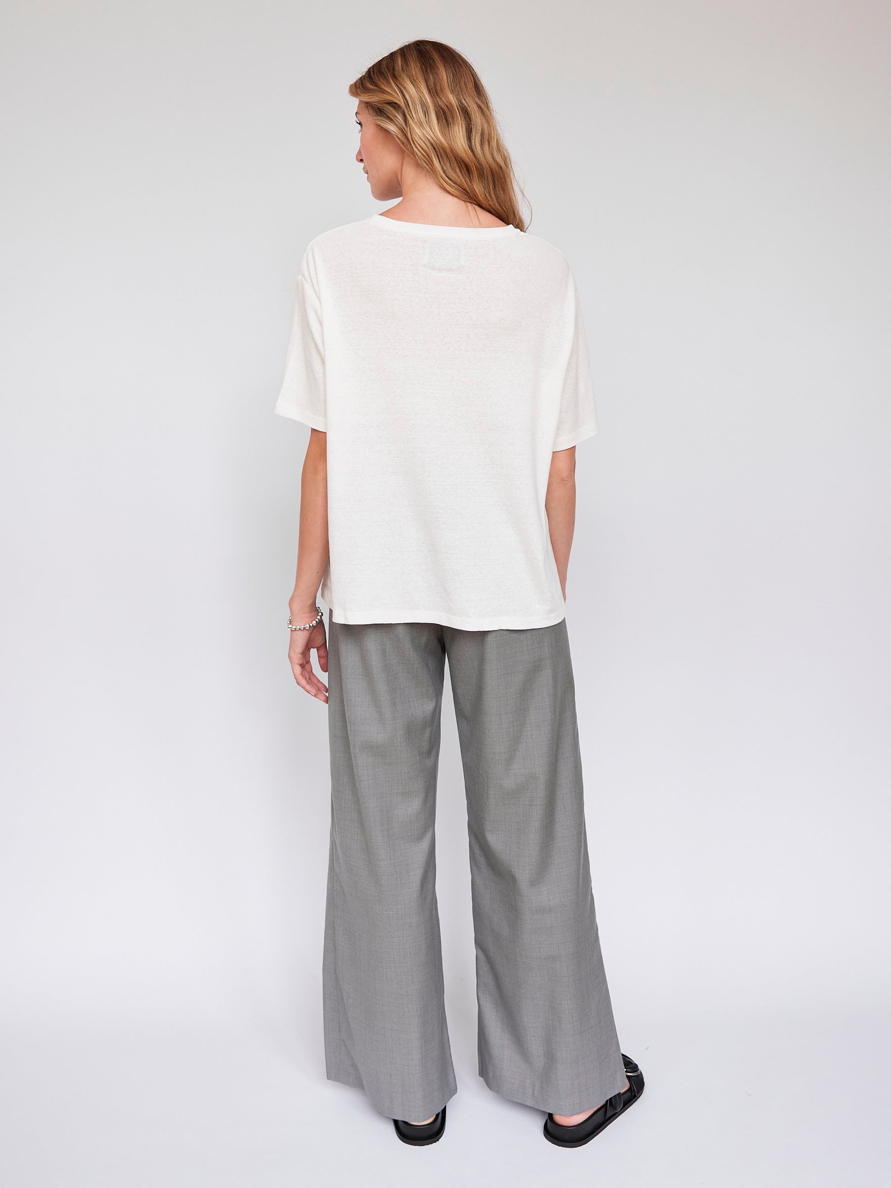 St. Agni | Basic Jersey Masaki Tee in White | The UNDONE