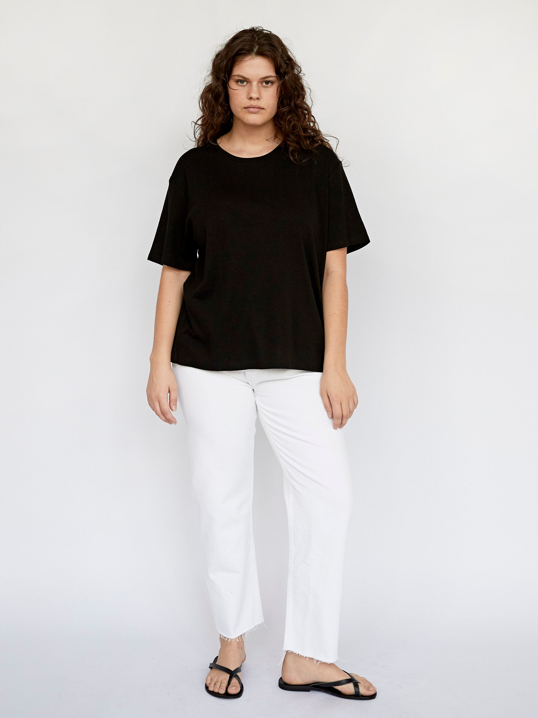 St. Agni | Classic Tee in Black | The UNDONE