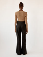 St. Agni | Mona Shorts in Black | The UNDONE